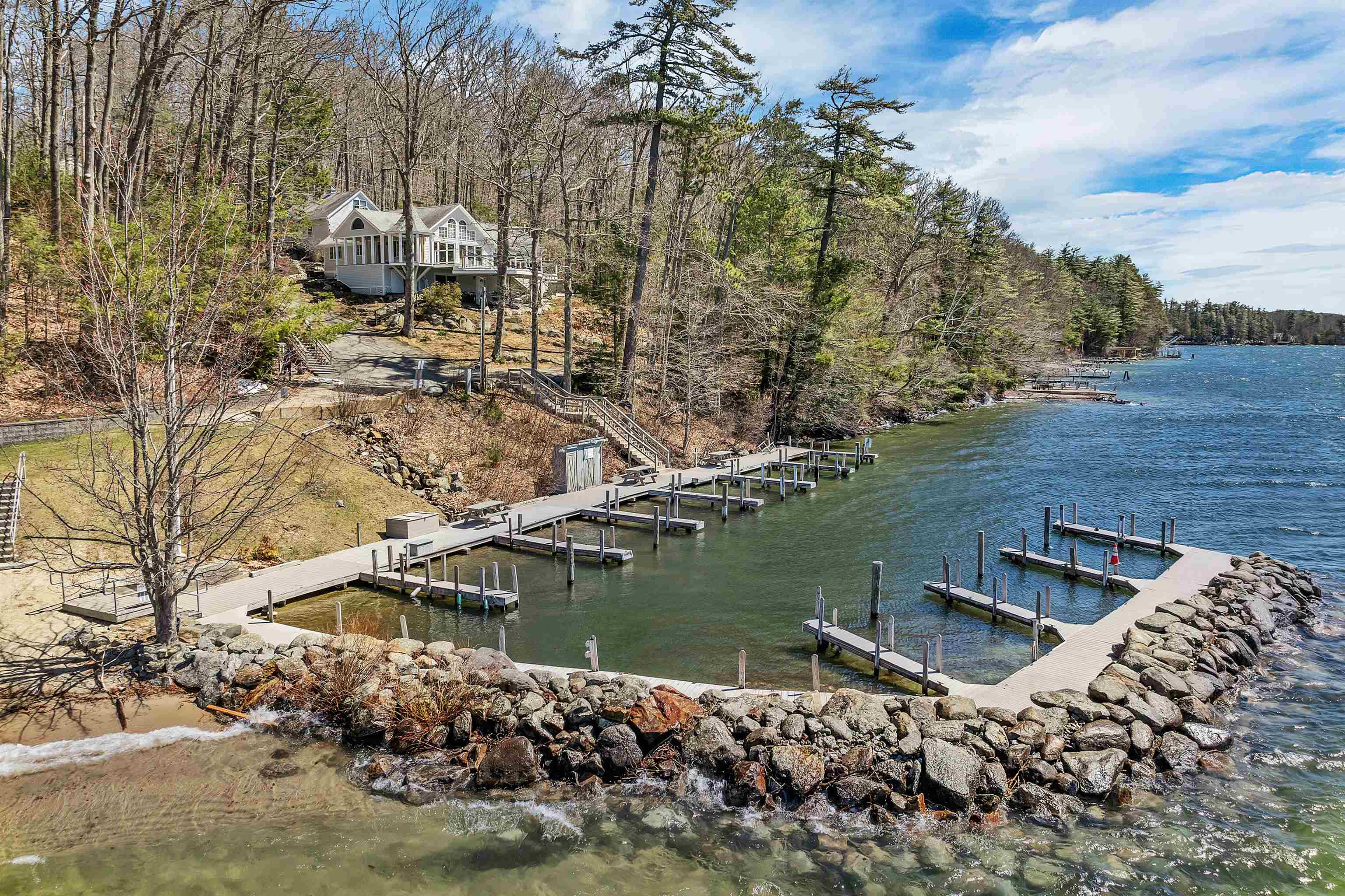 8 Port Wedeln Road