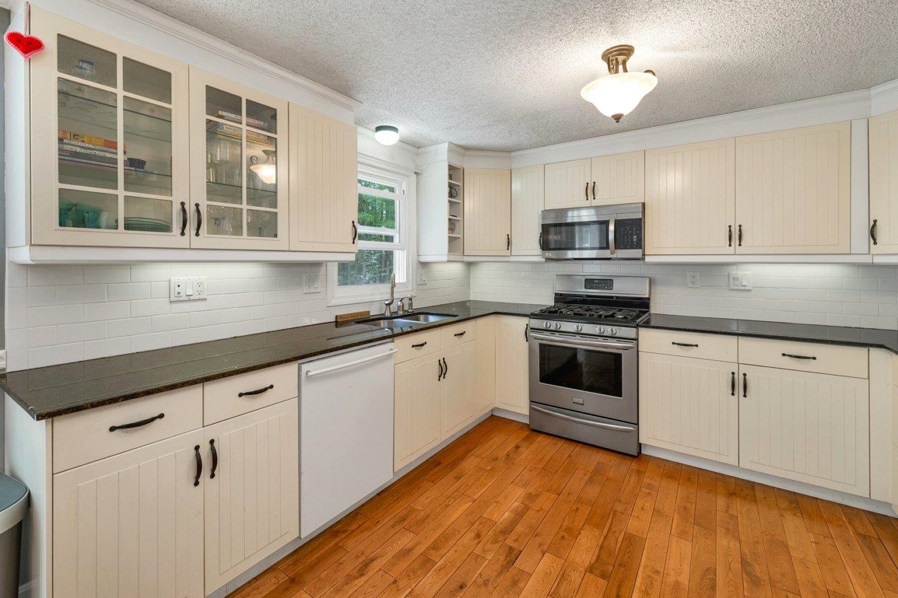 806 North Line Road