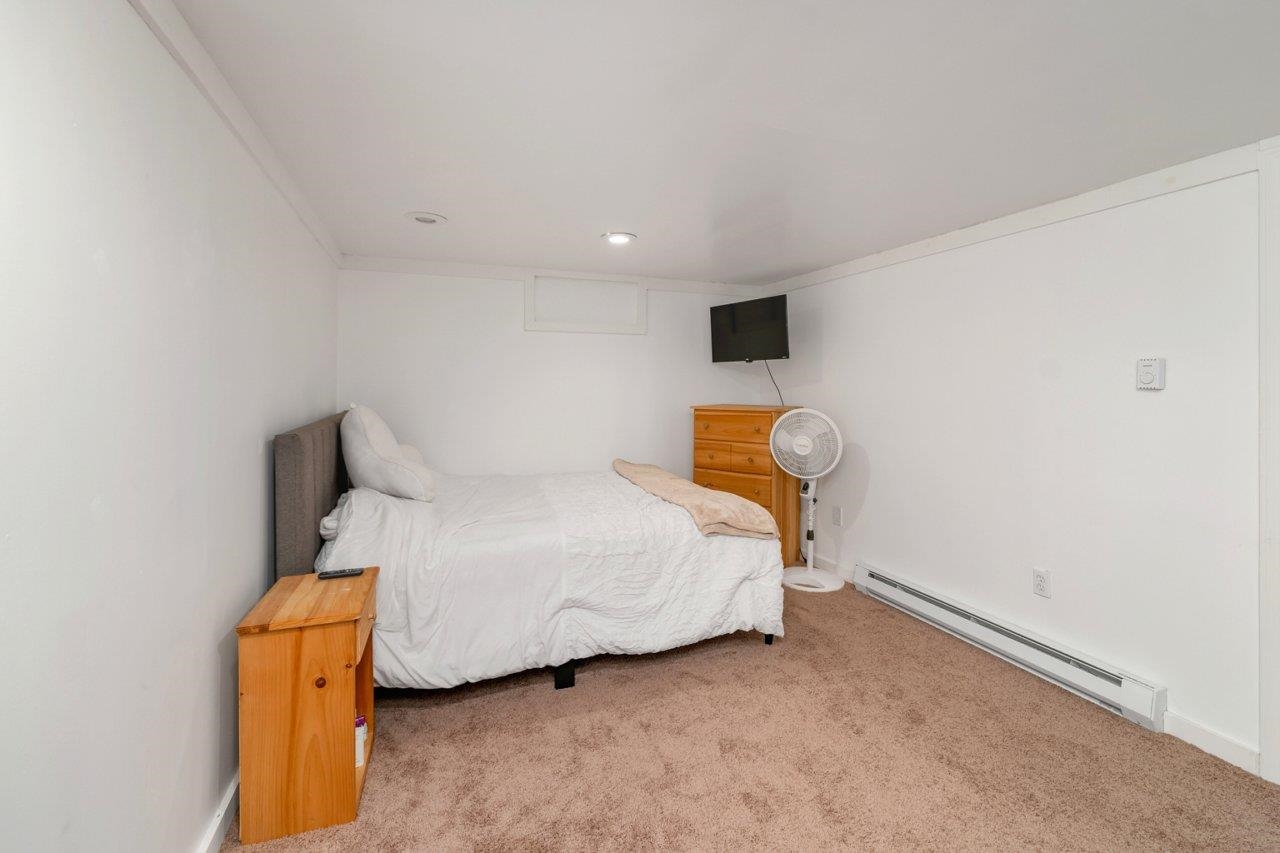 806 North Line Road