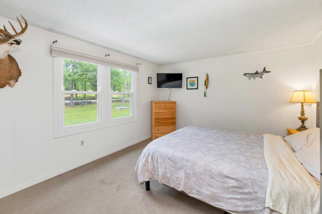 806 North Line Road
