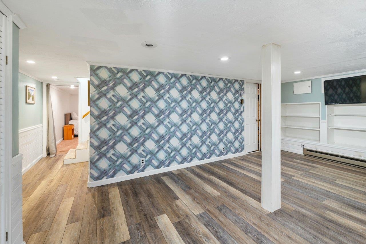 806 North Line Road