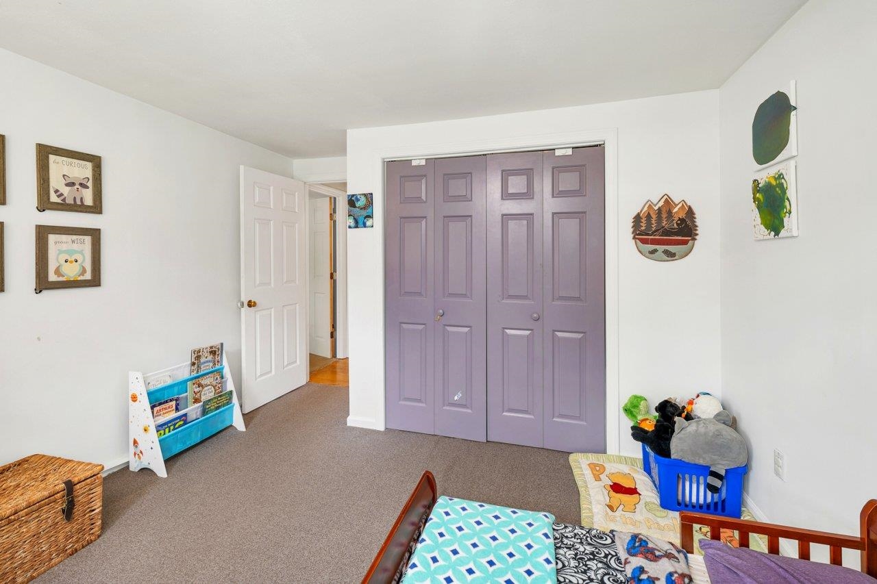 806 North Line Road