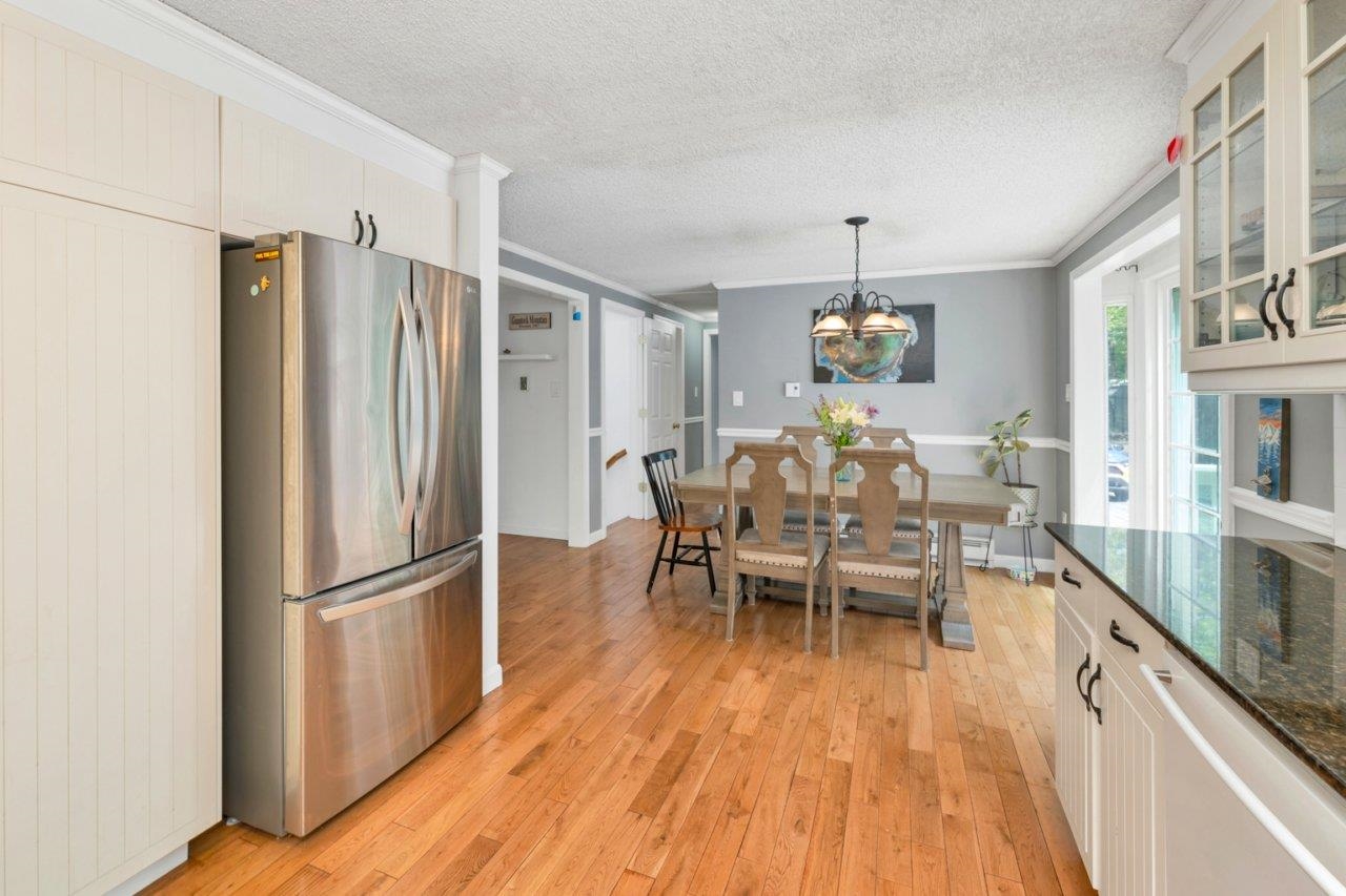 806 North Line Road