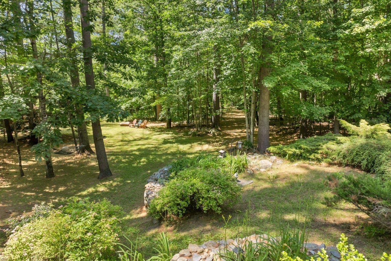 9 Lakewood Drive