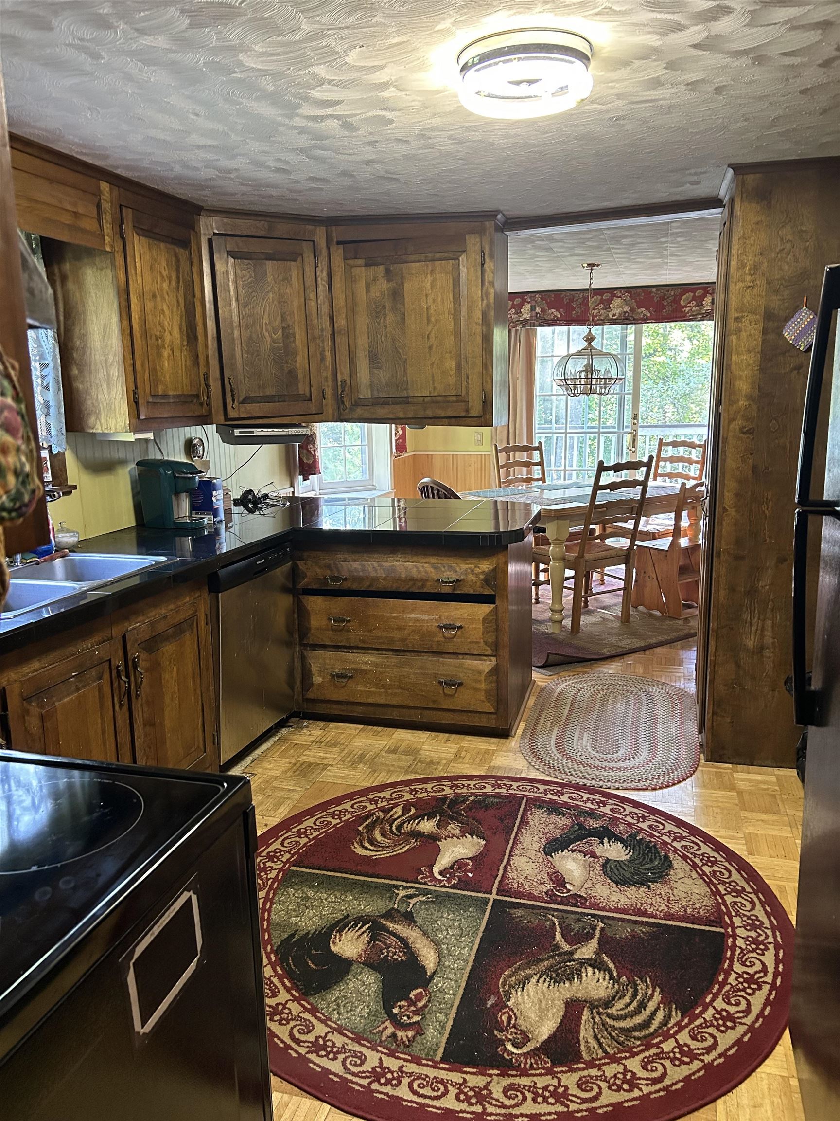 243 Pleasant Valley Road