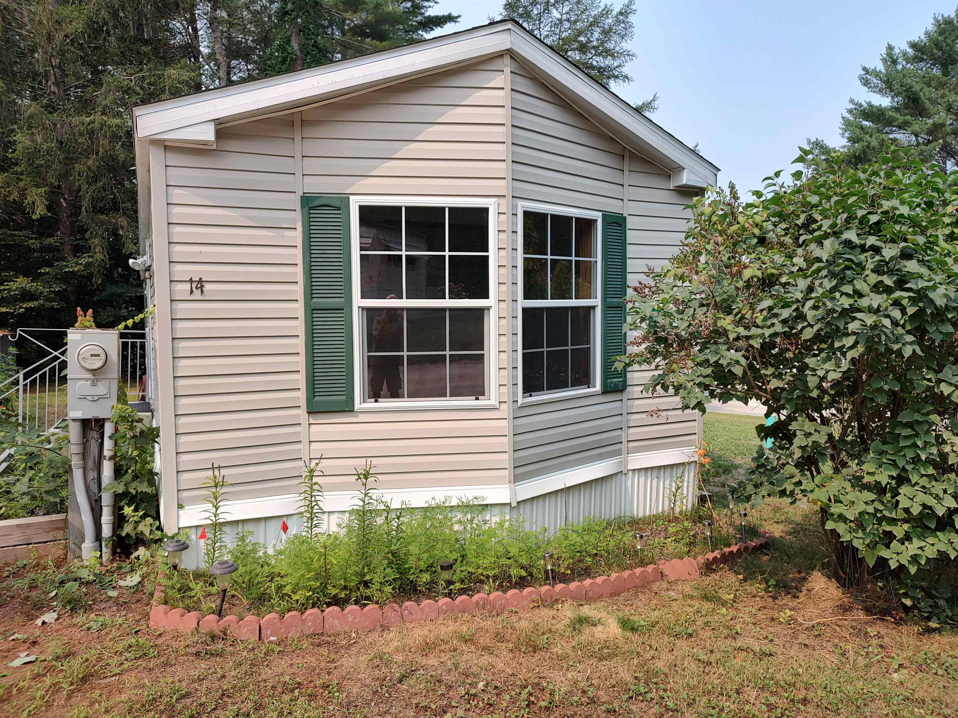 14 Pine Tree Drive