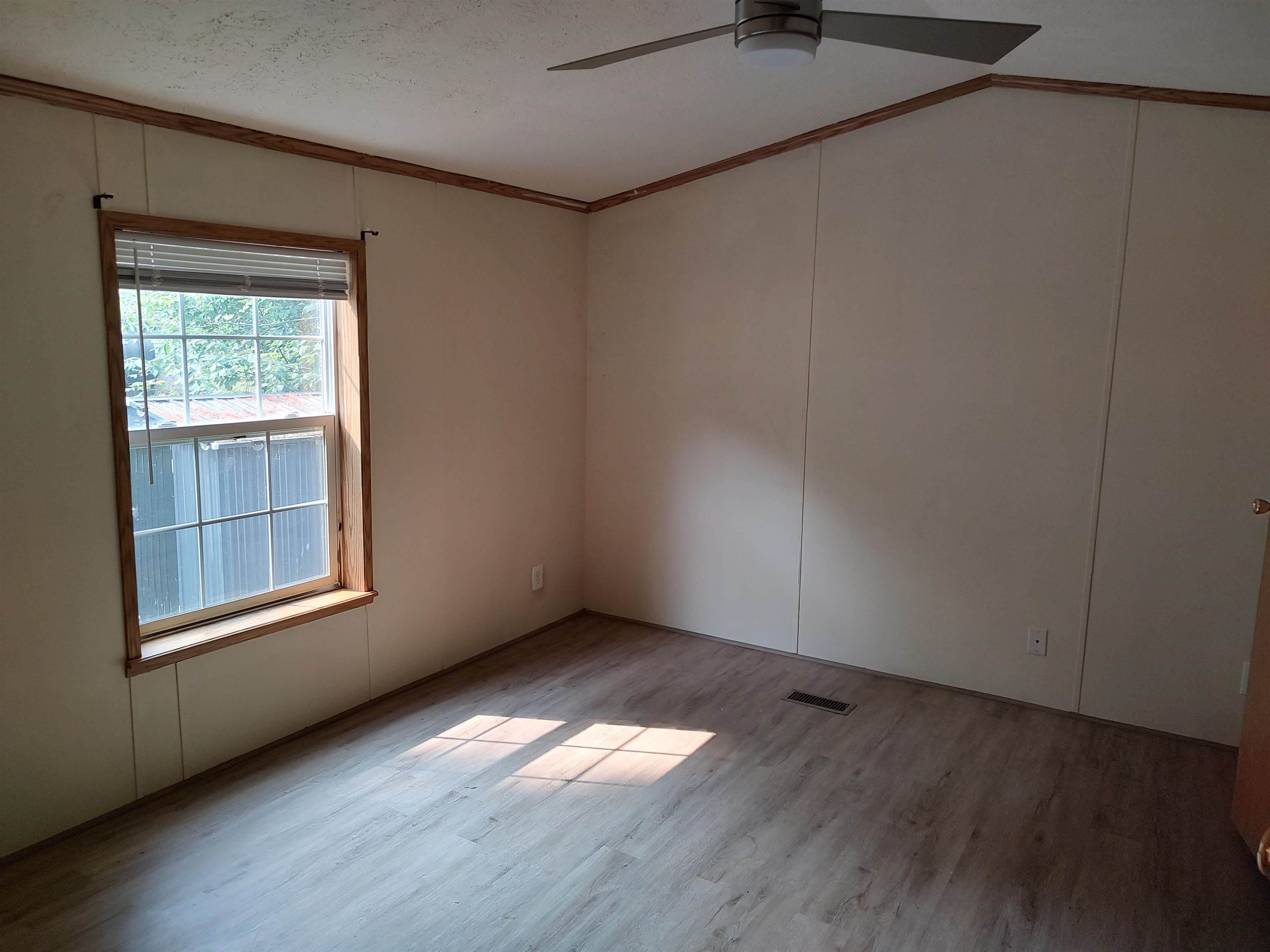 14 Pine Tree Drive