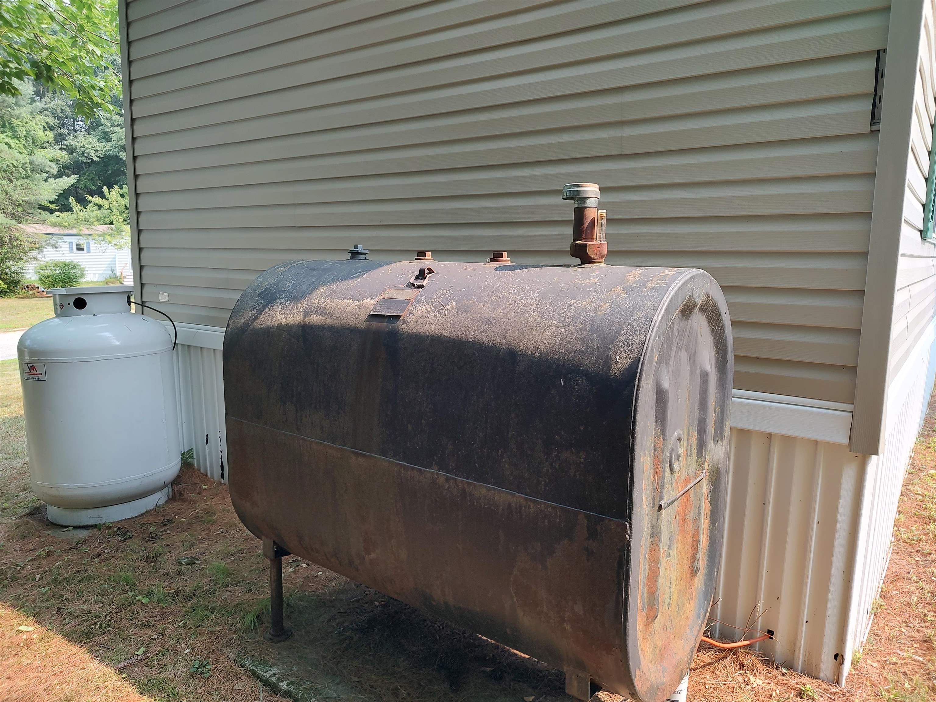 14 Pine Tree Drive