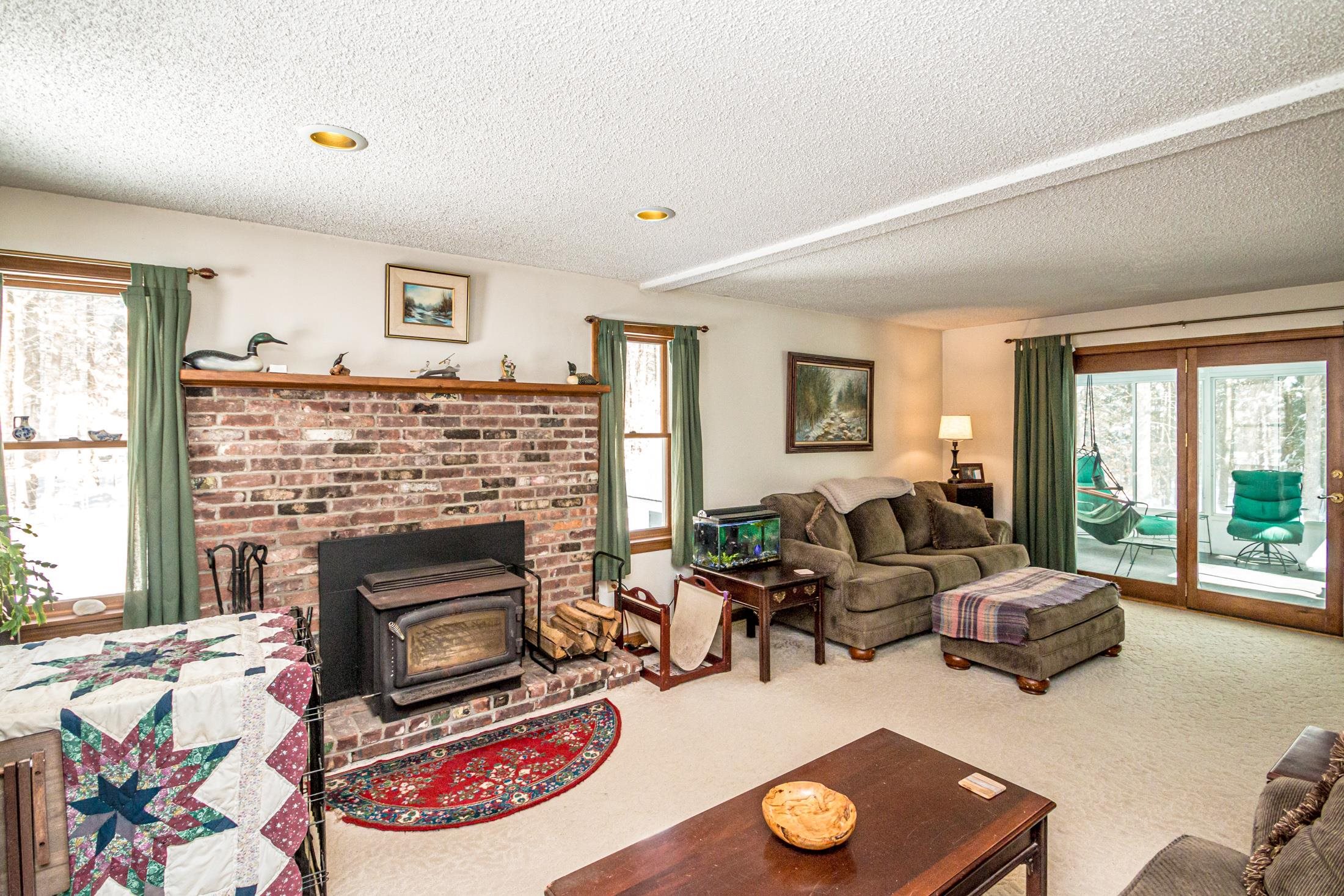 595 Stark Road