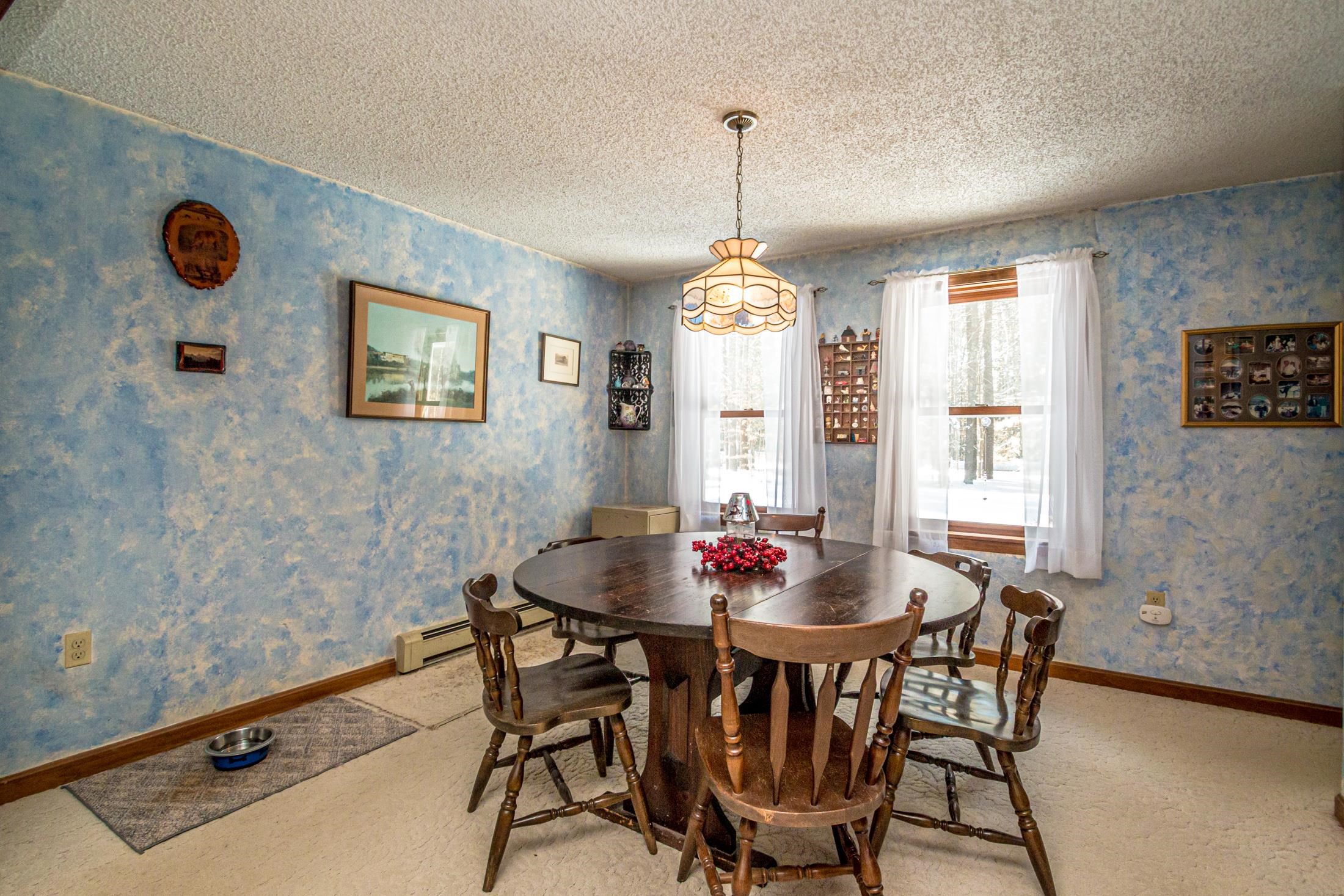 595 Stark Road