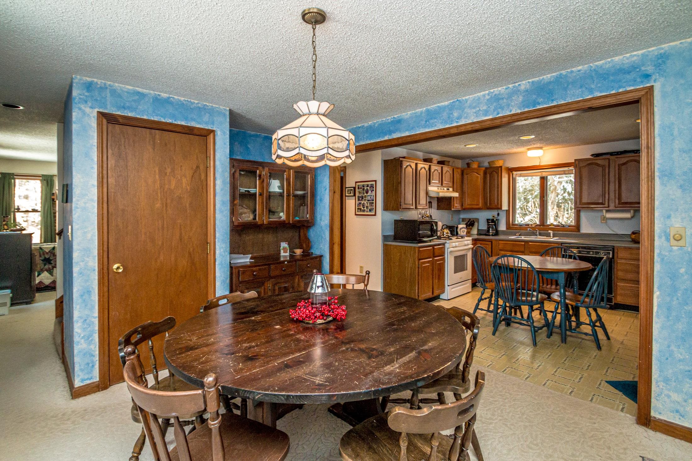 595 Stark Road