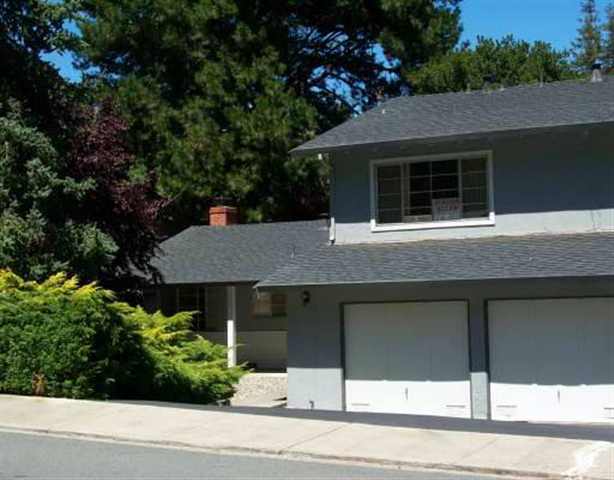 2083 DONALD DR