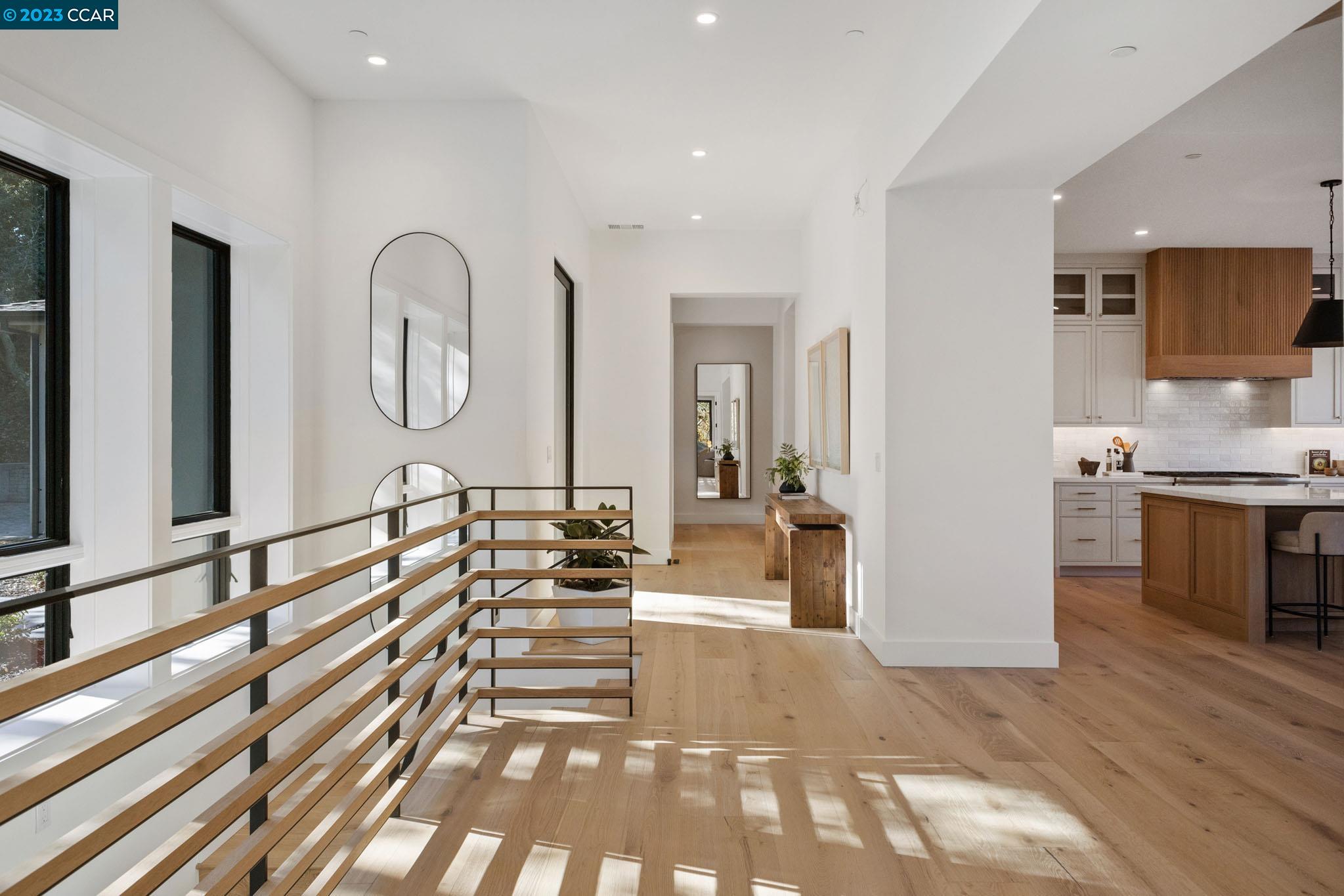 1161 Oleander Dr