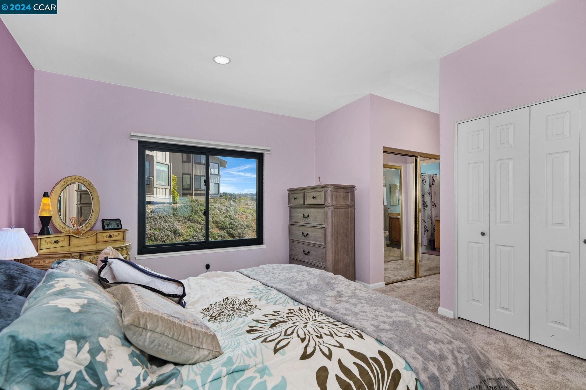 15 Hawks Hill Ct.