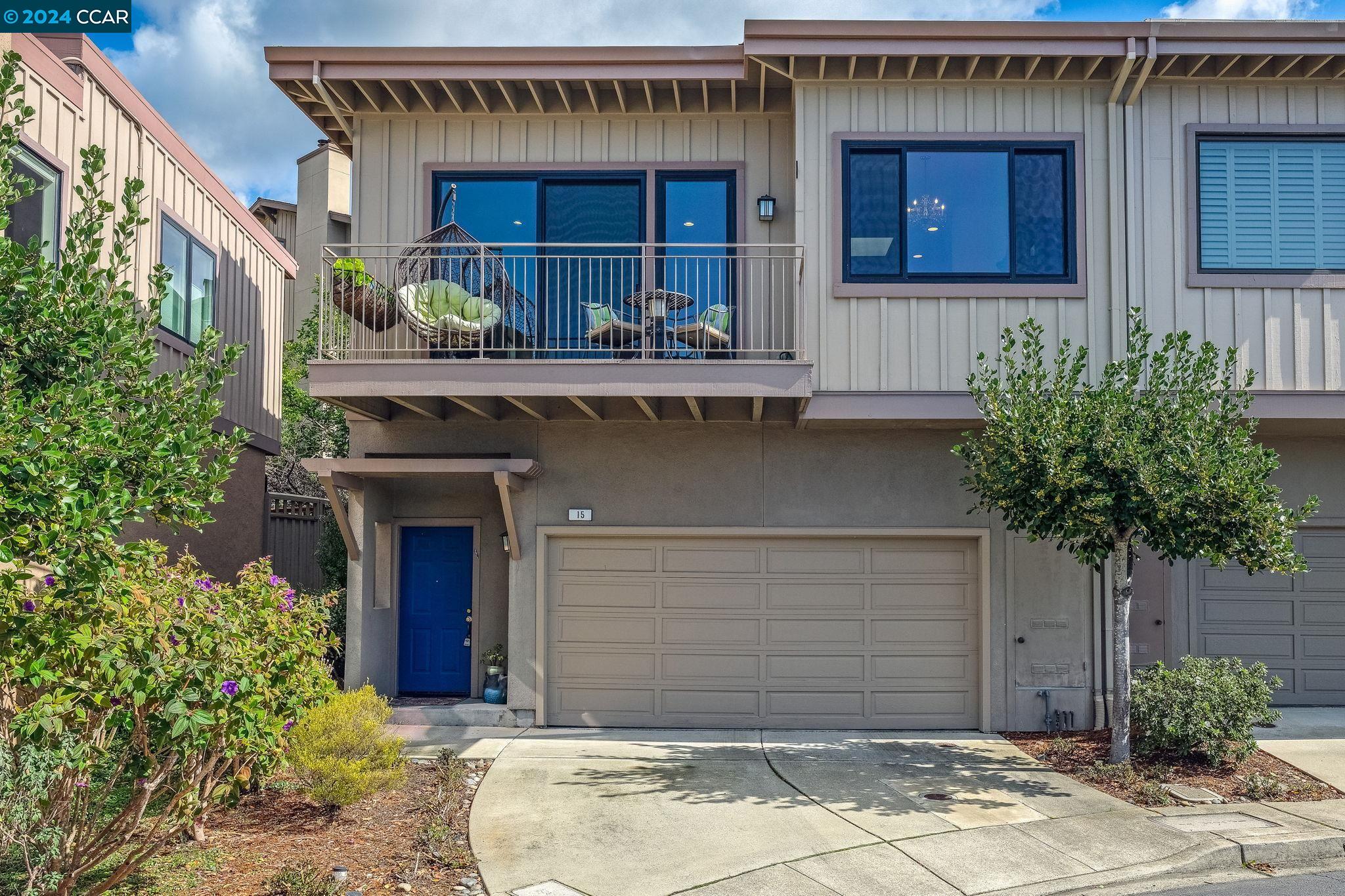 15 Hawks Hill Ct.