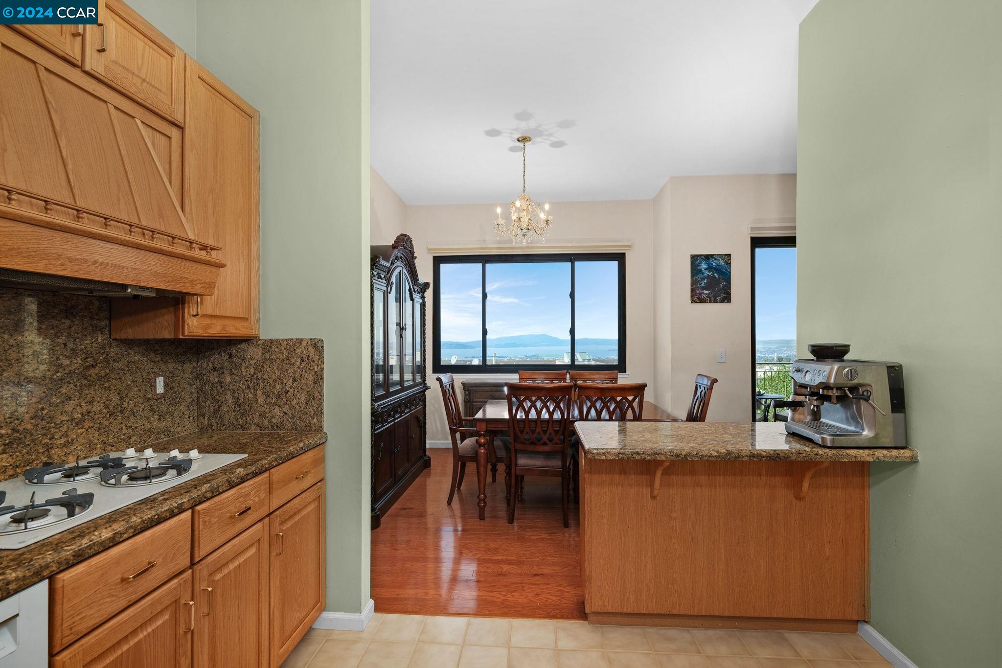 15 Hawks Hill Ct.
