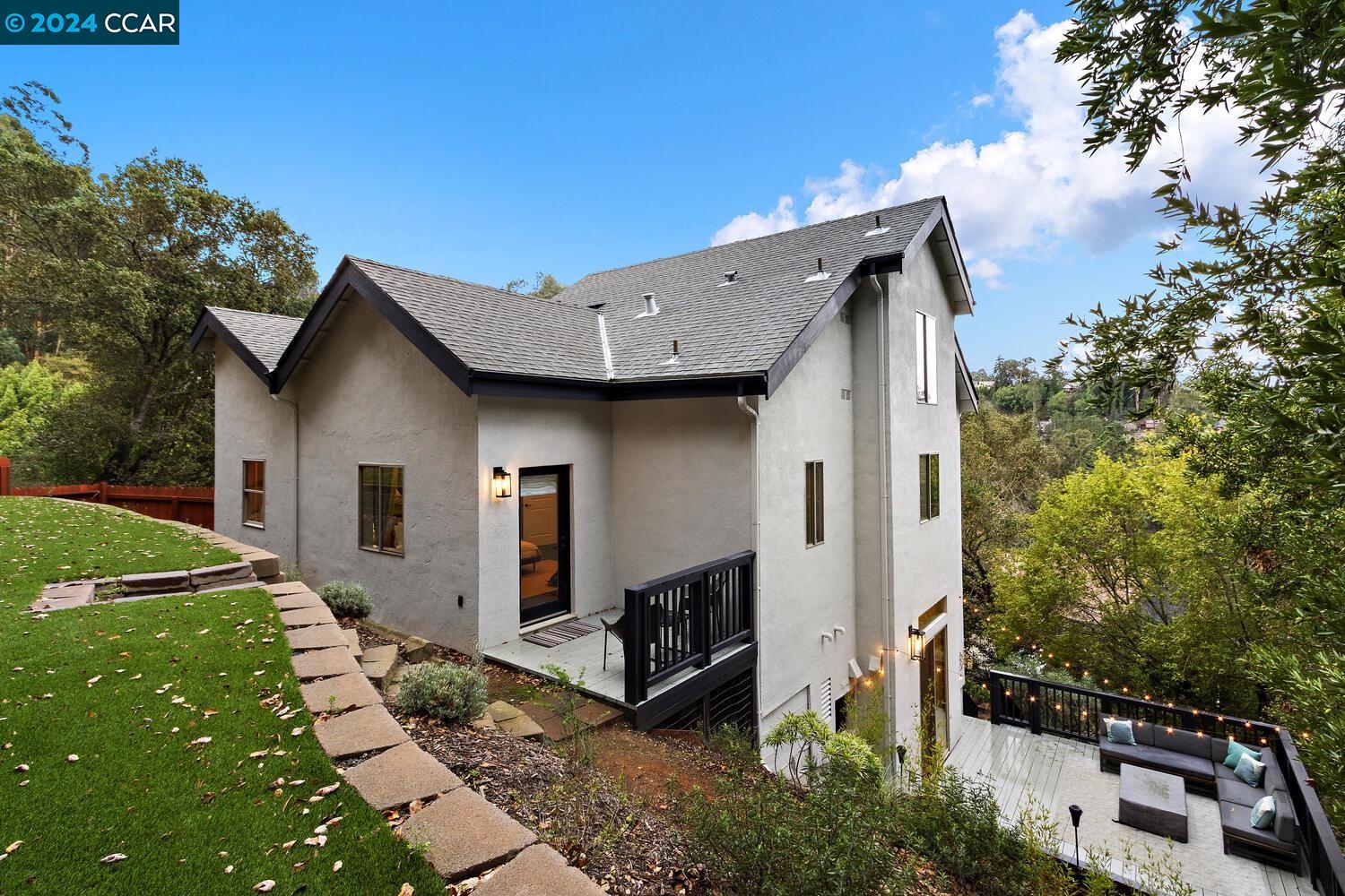 7155 Thorndale Dr