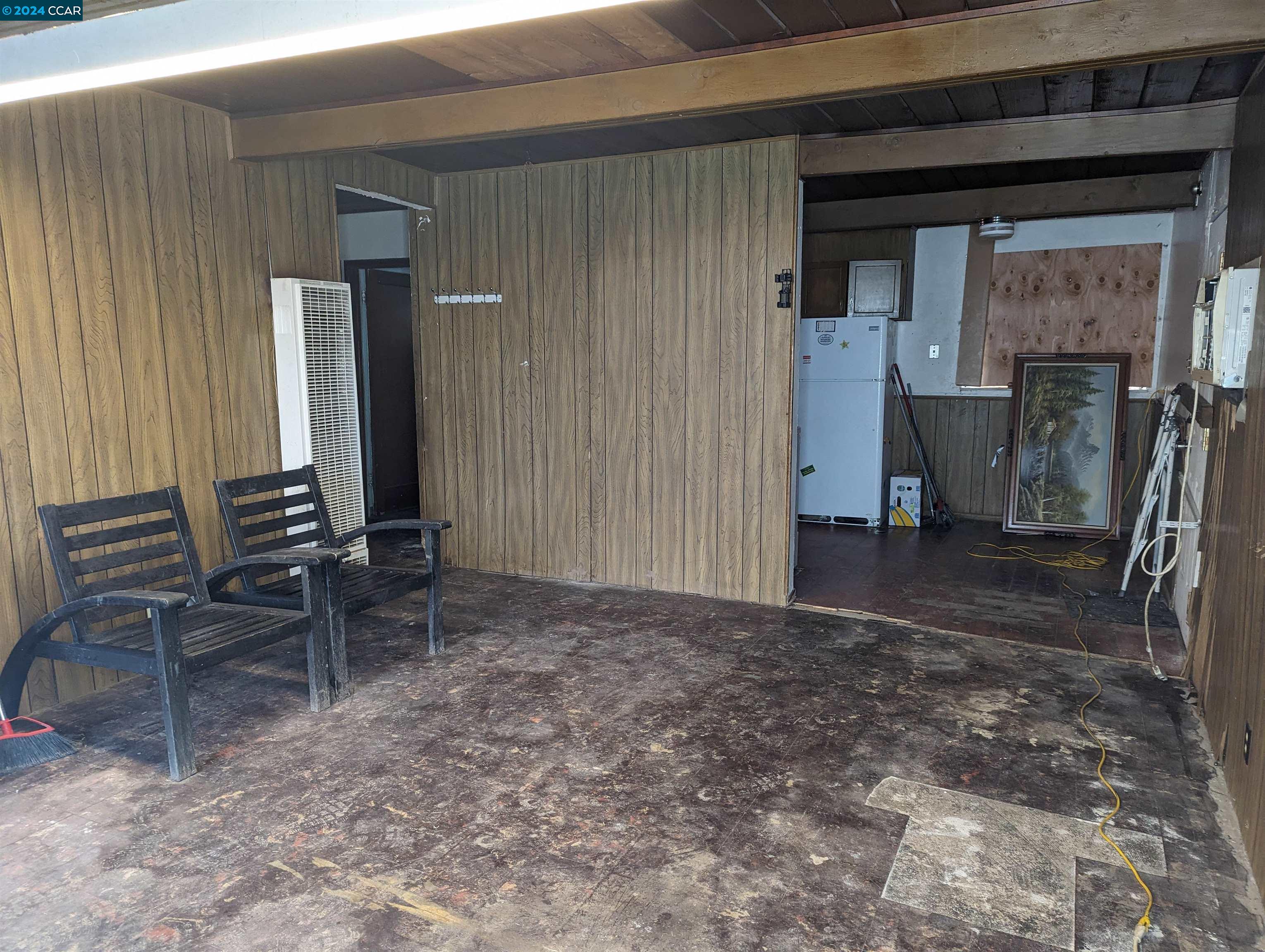 56 Anchor Dr