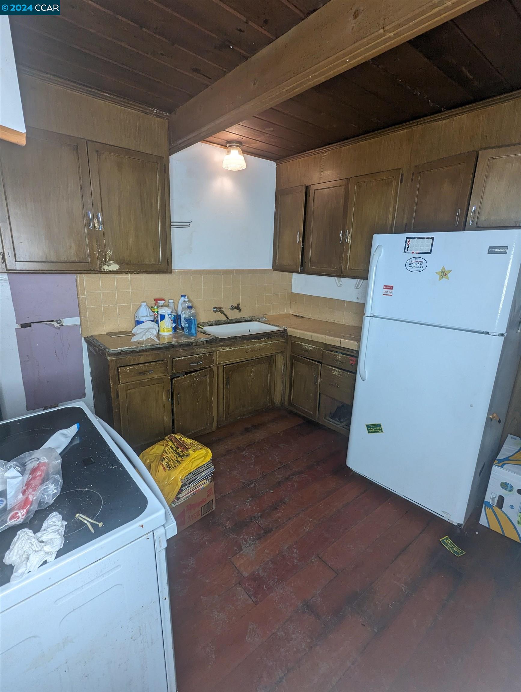 56 Anchor Dr