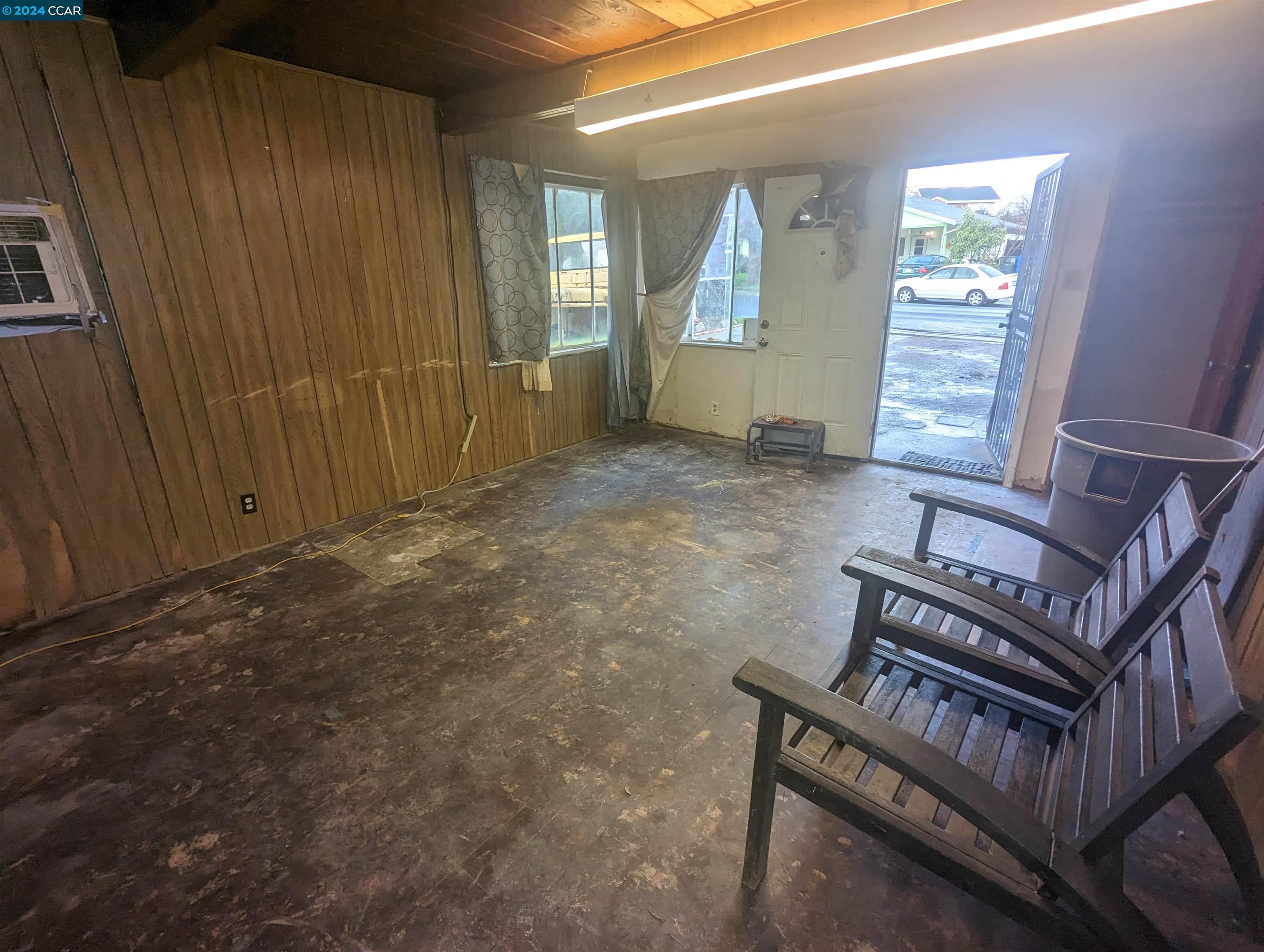 56 Anchor Dr