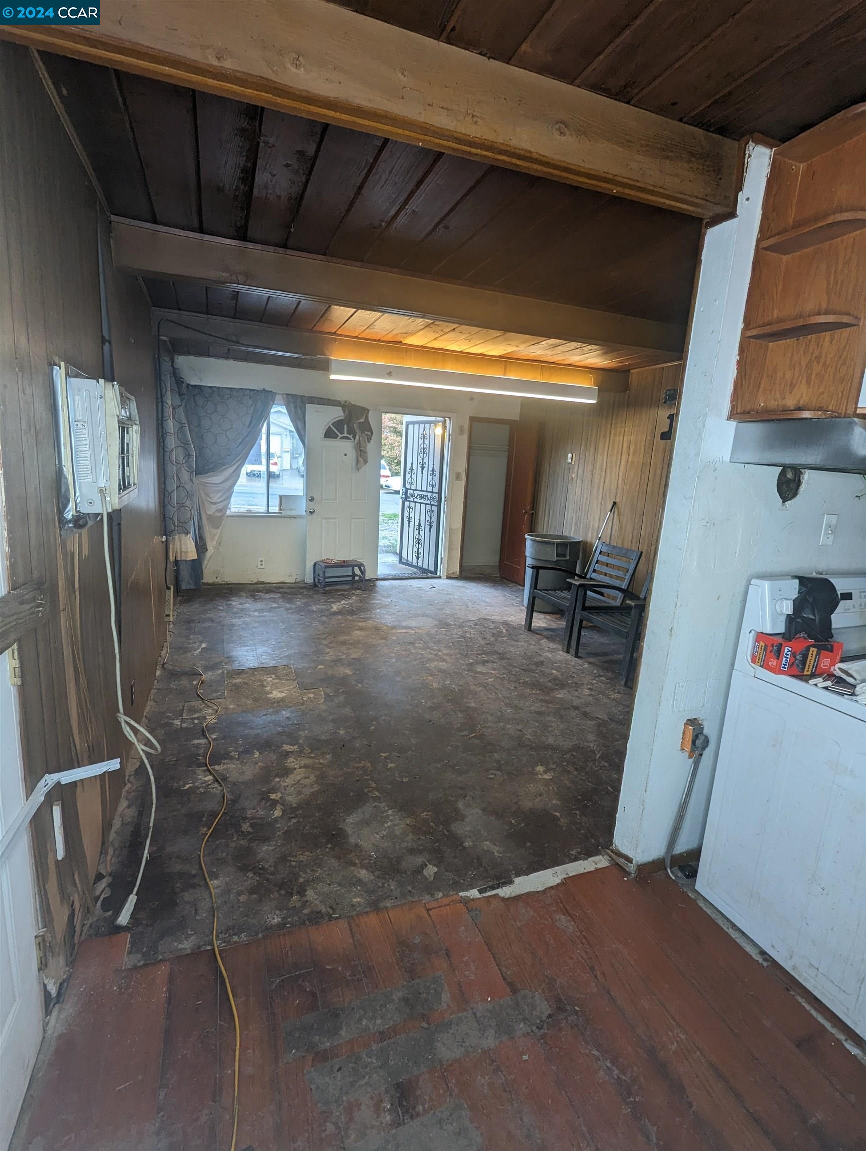 56 Anchor Dr