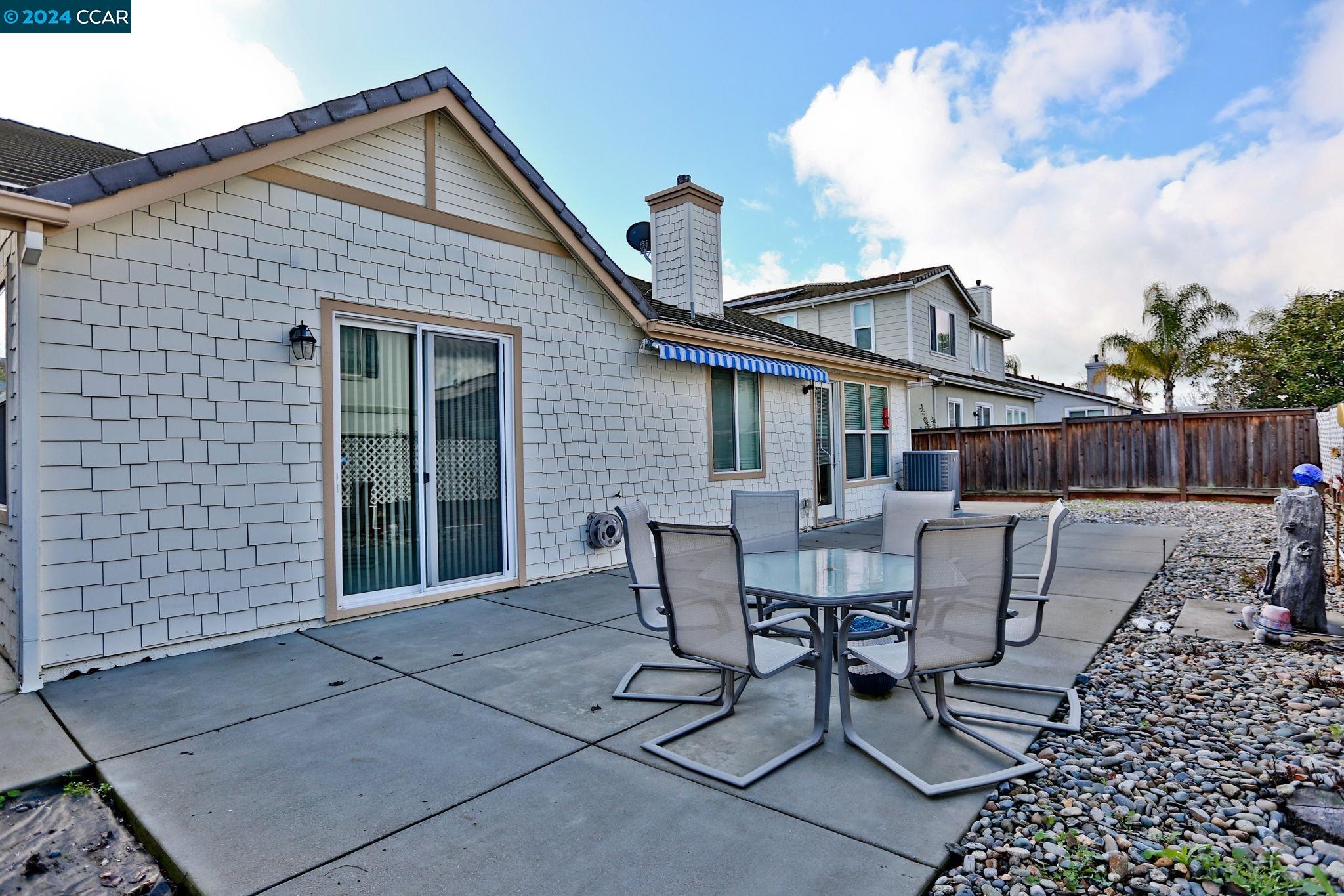 1823 Anastasia Dr