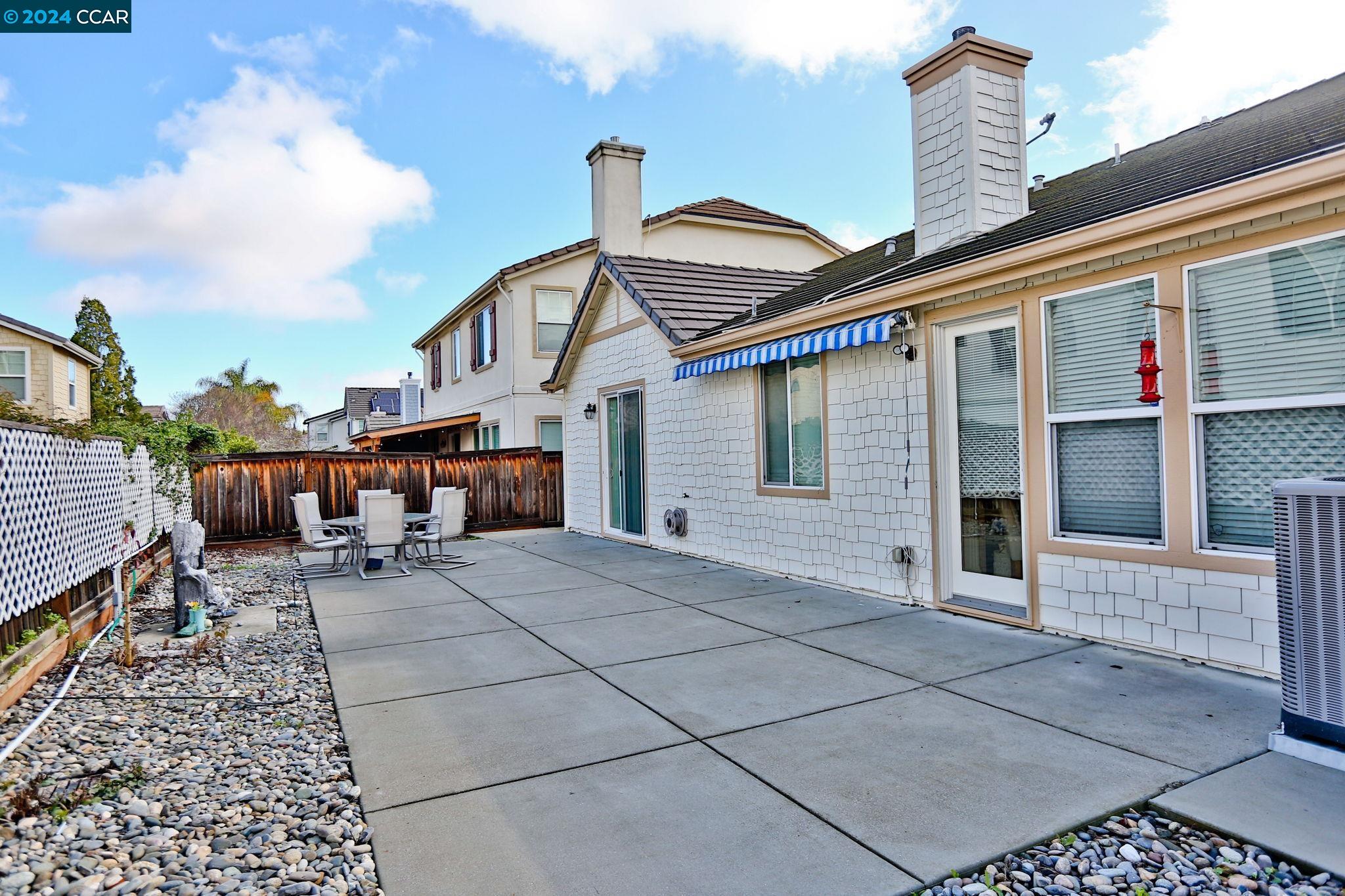 1823 Anastasia Dr