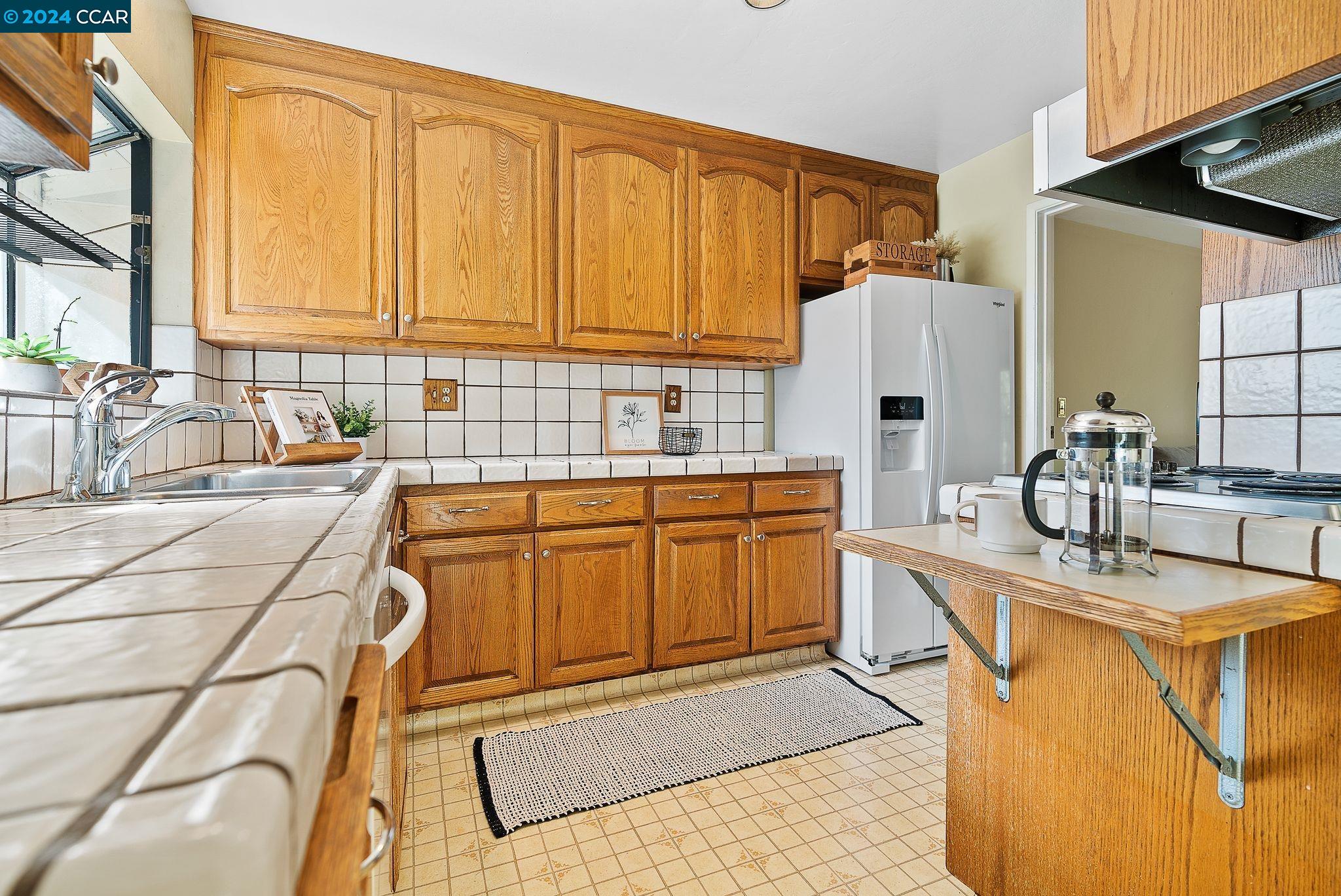 3085 Sun Ct