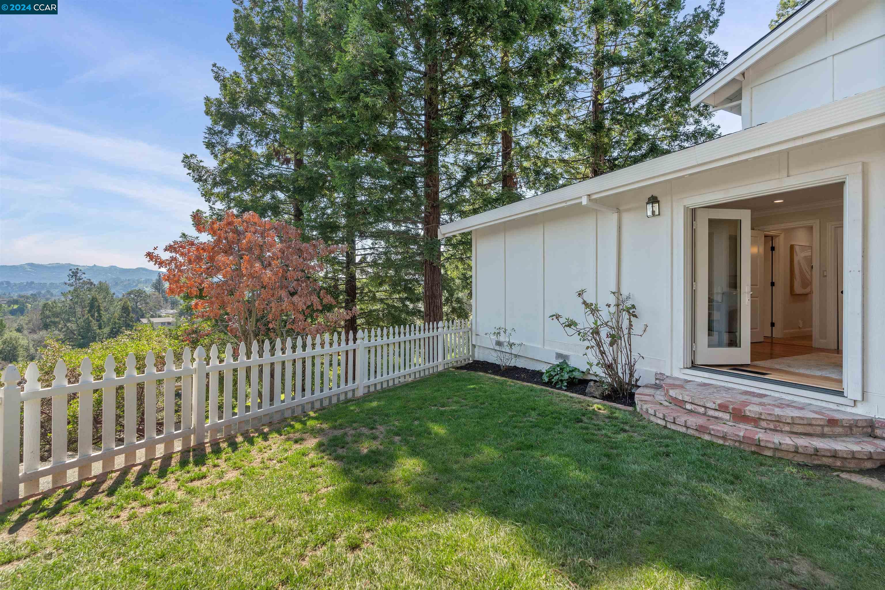 3208 Ronino Way