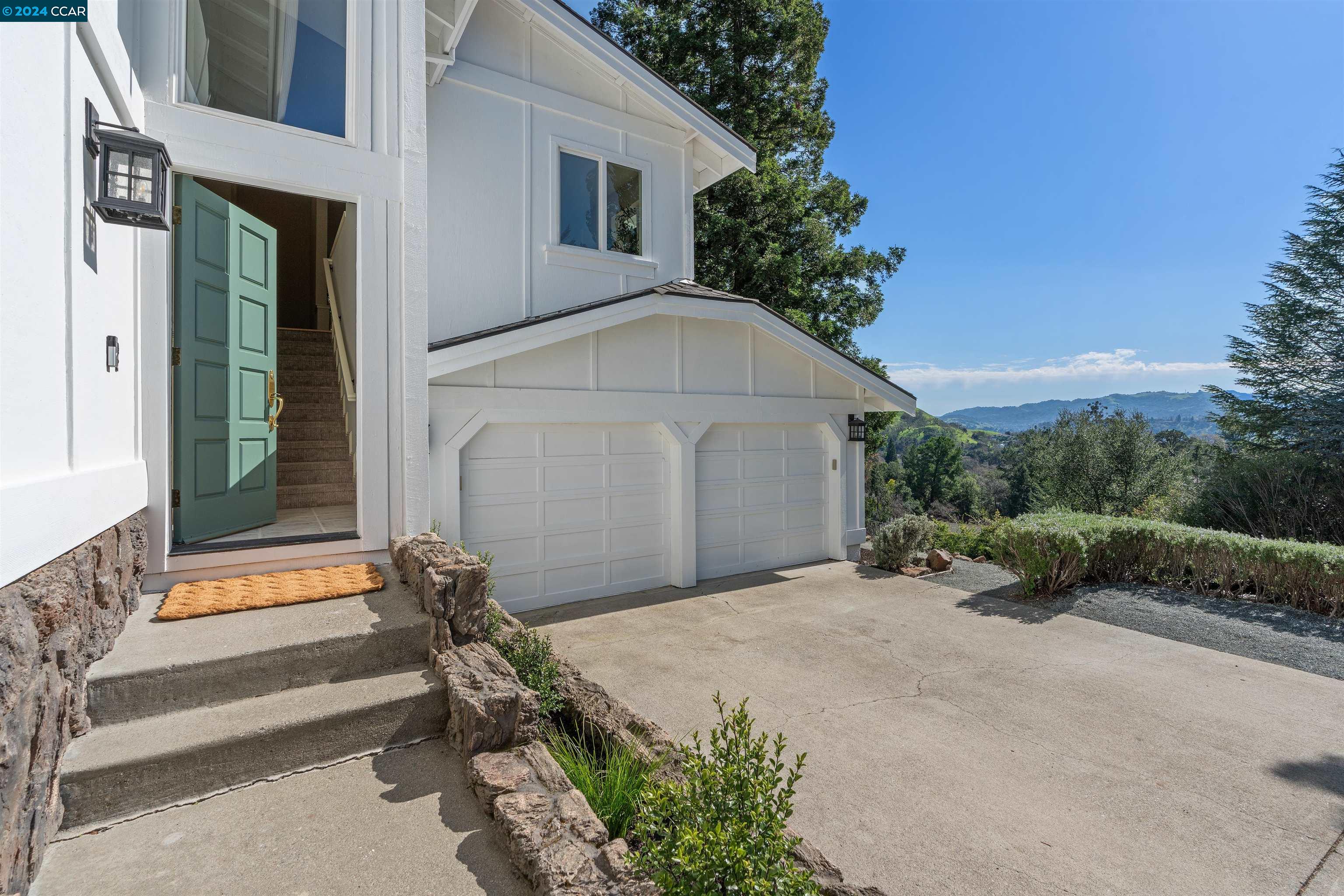 3208 Ronino Way