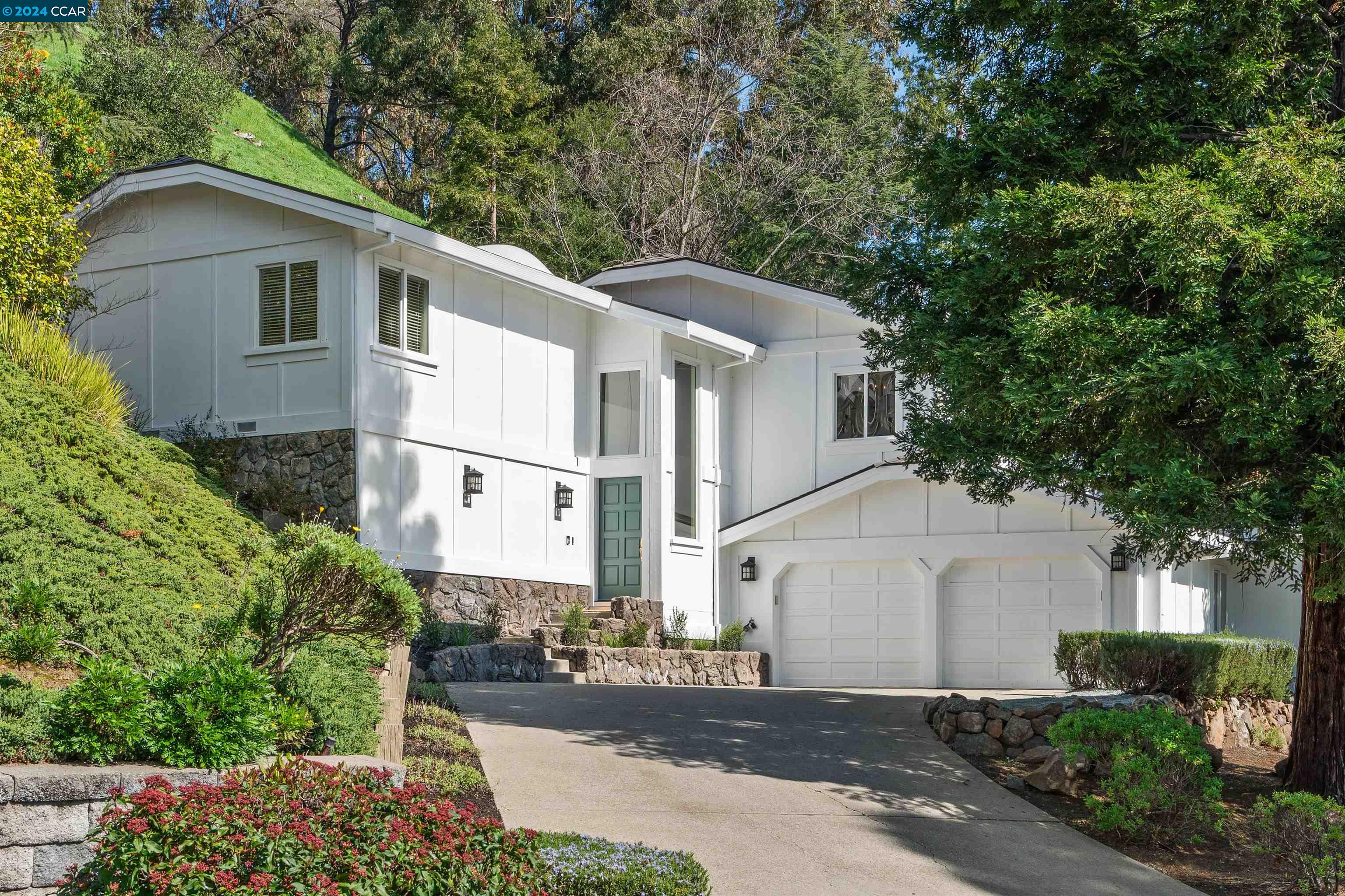 3208 Ronino Way