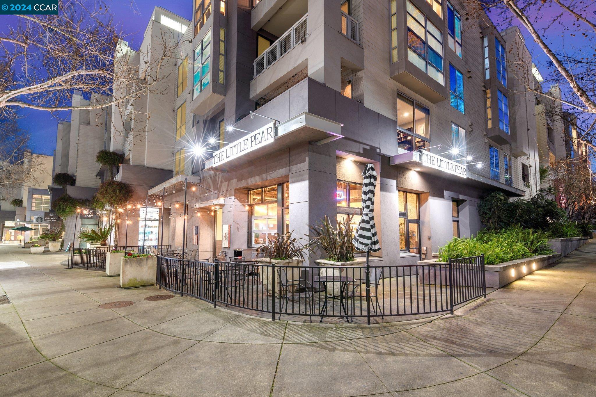 1655 N California Blvd # 207
