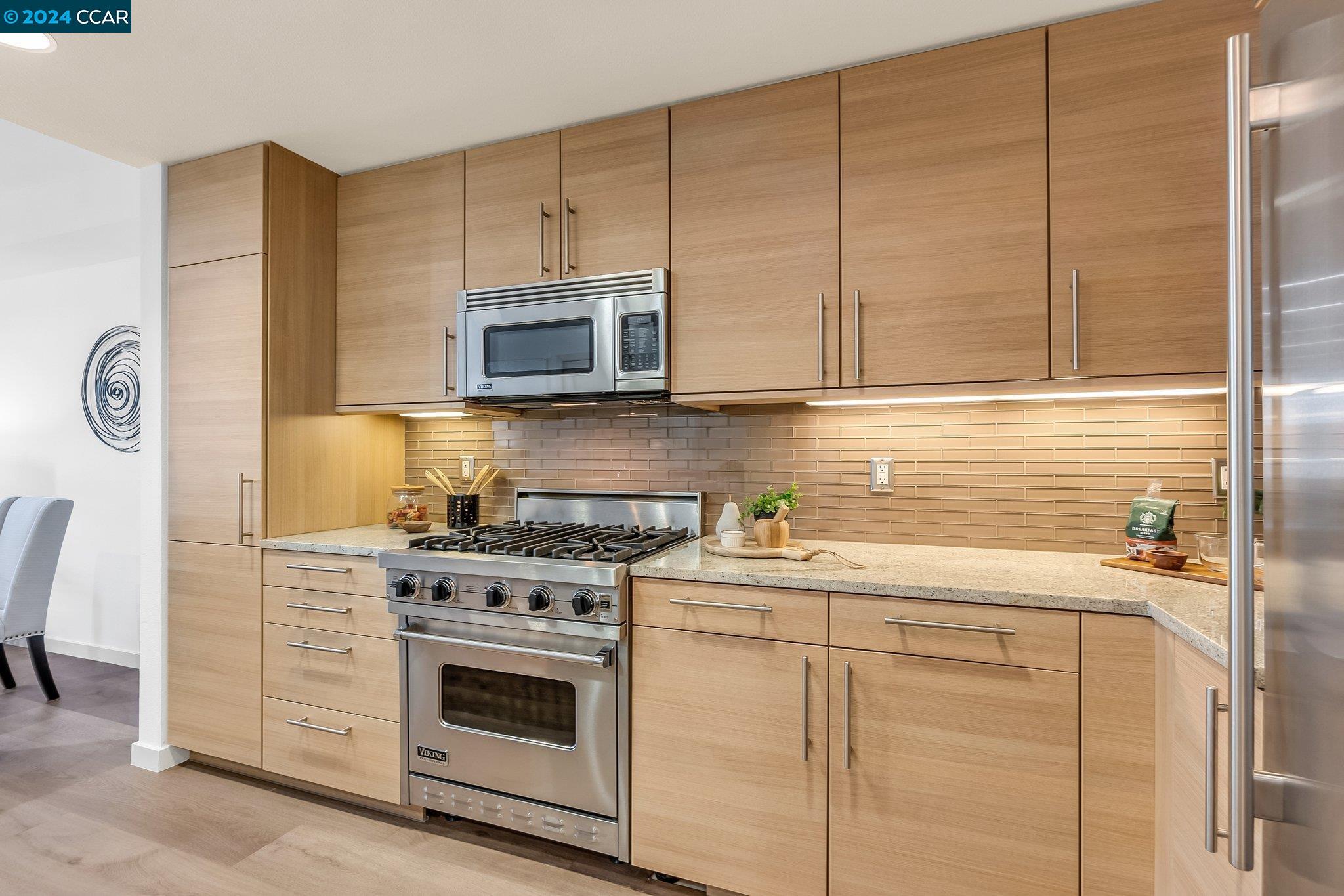 1655 N California Blvd # 207