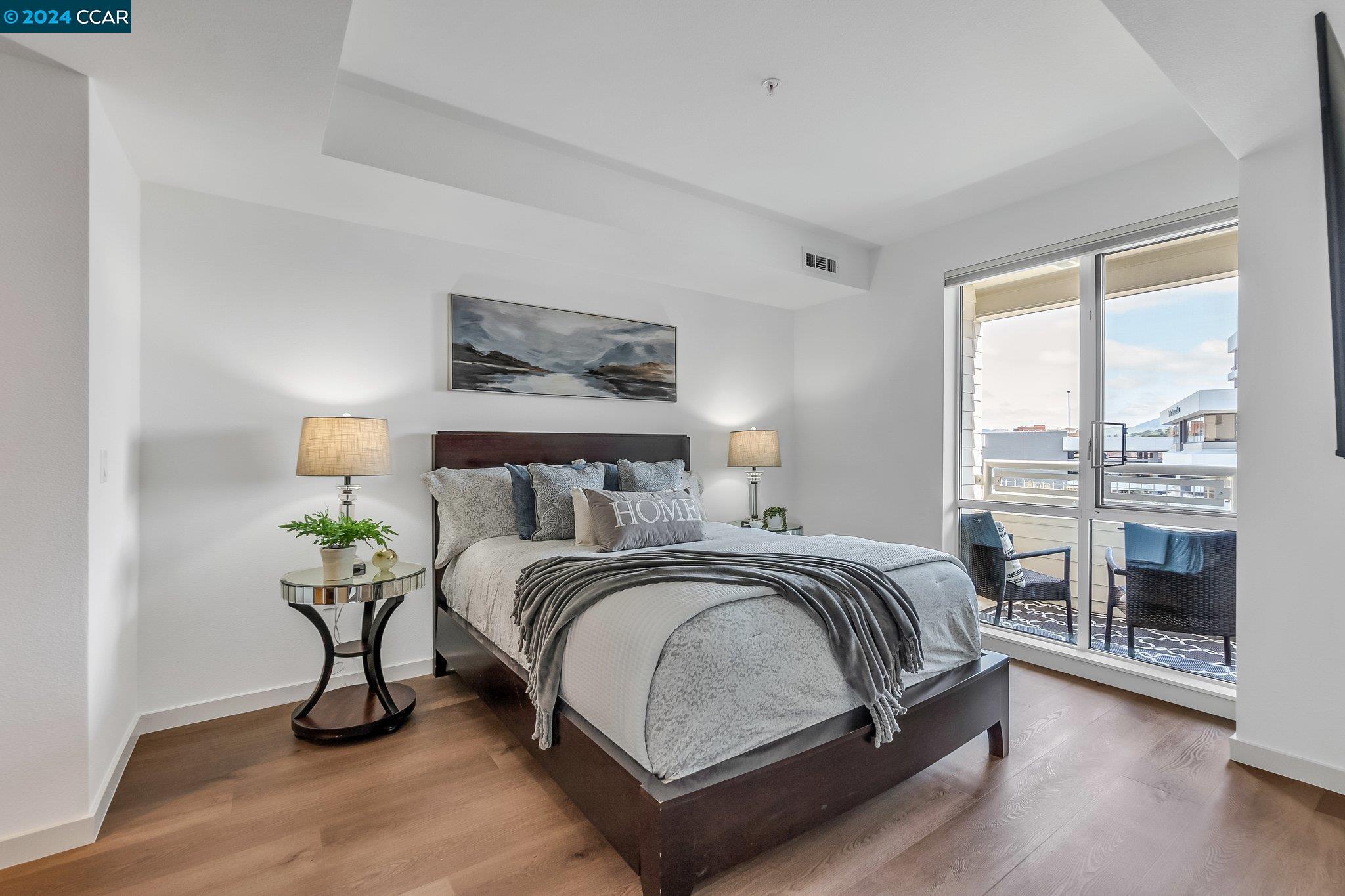 1655 N California Blvd # 207