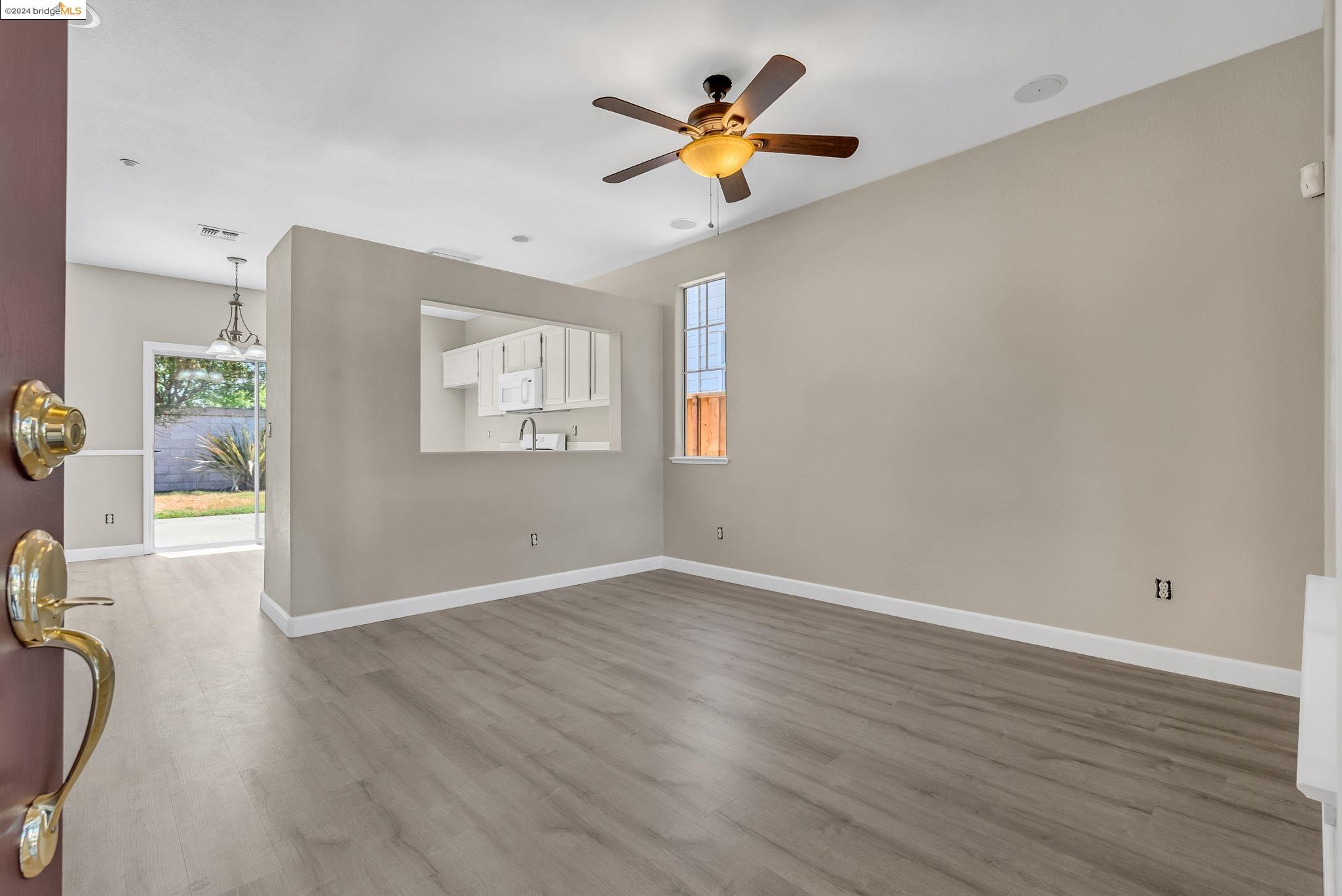 228 TWILIGHT COURT