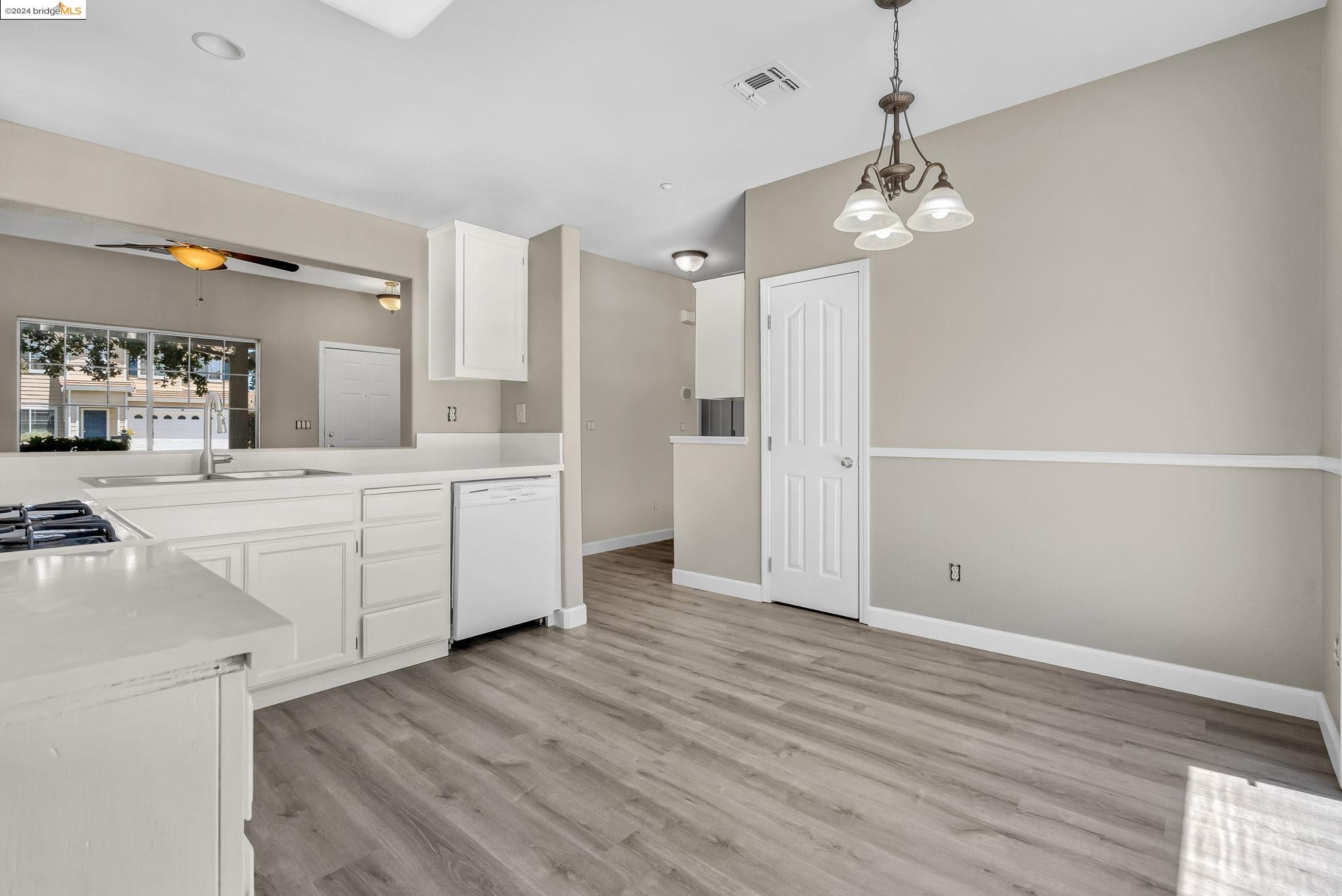 228 TWILIGHT COURT