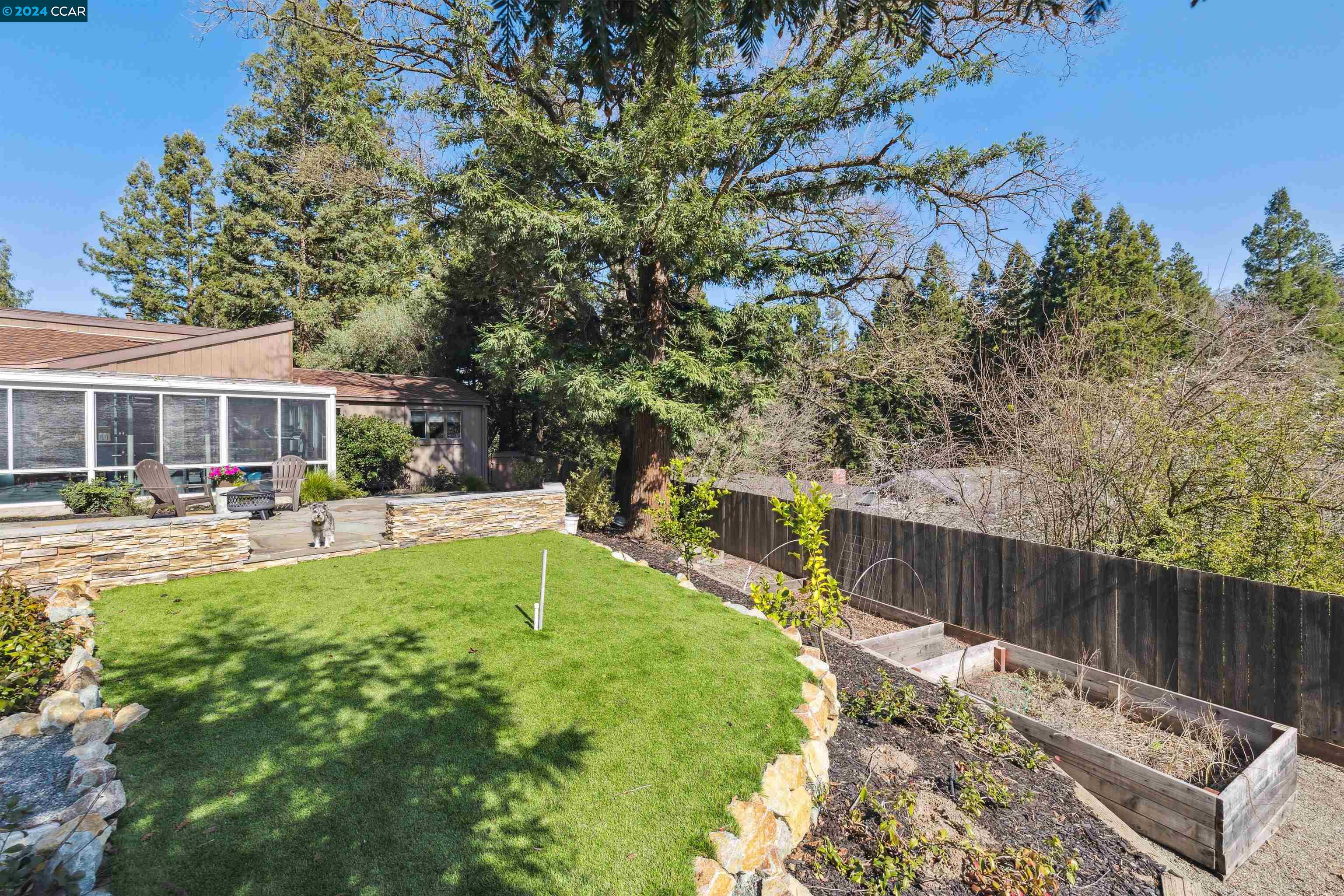 60 Stone Creek Place