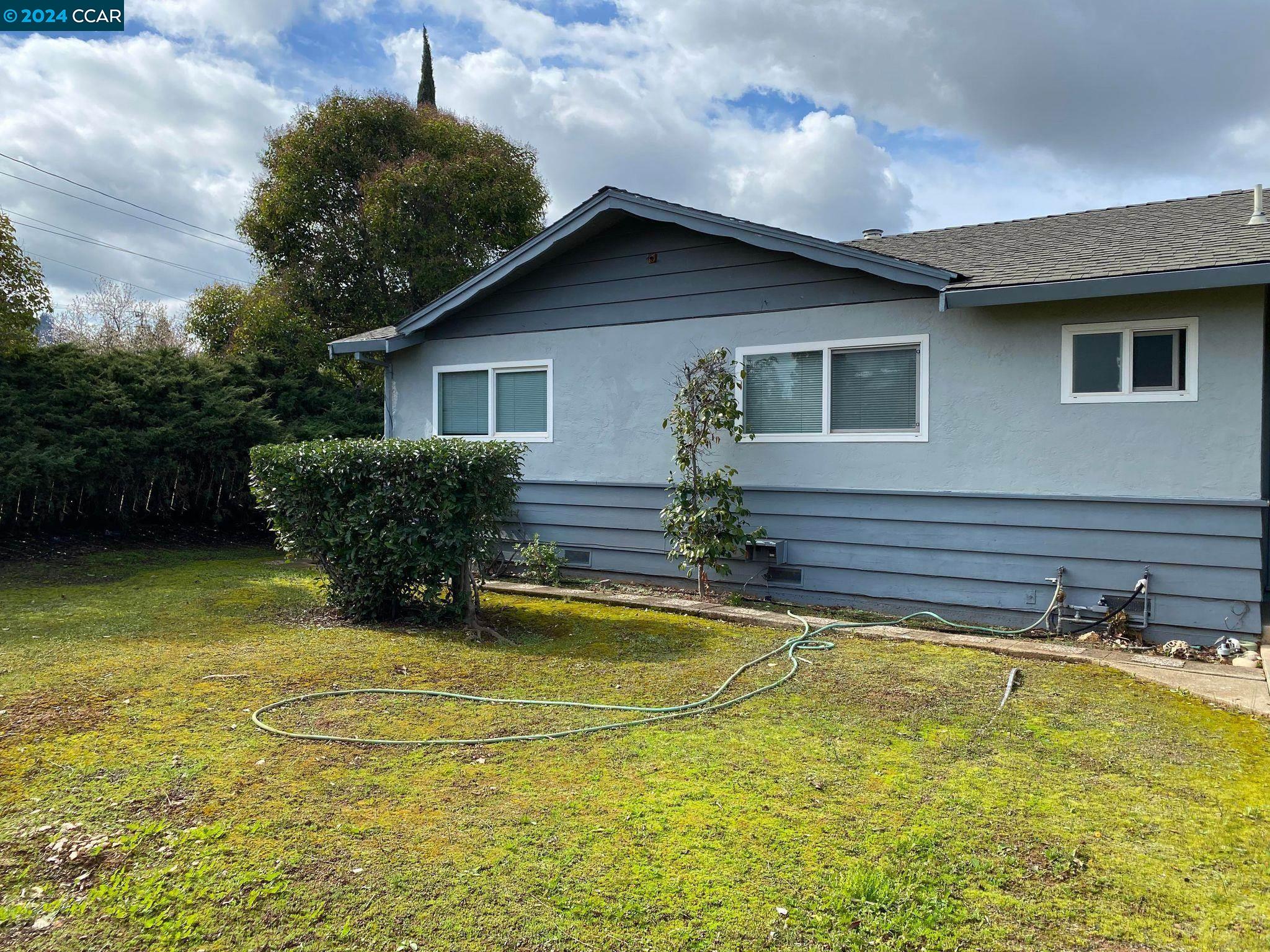 21 Gibson Ln