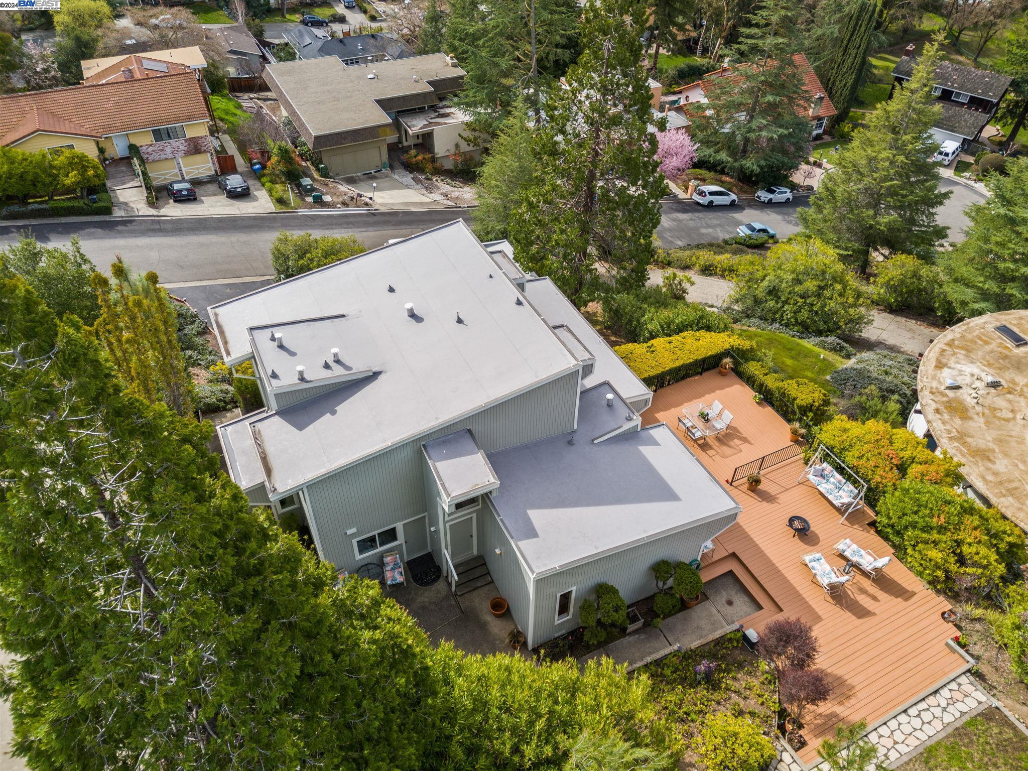 32 Pulido Court