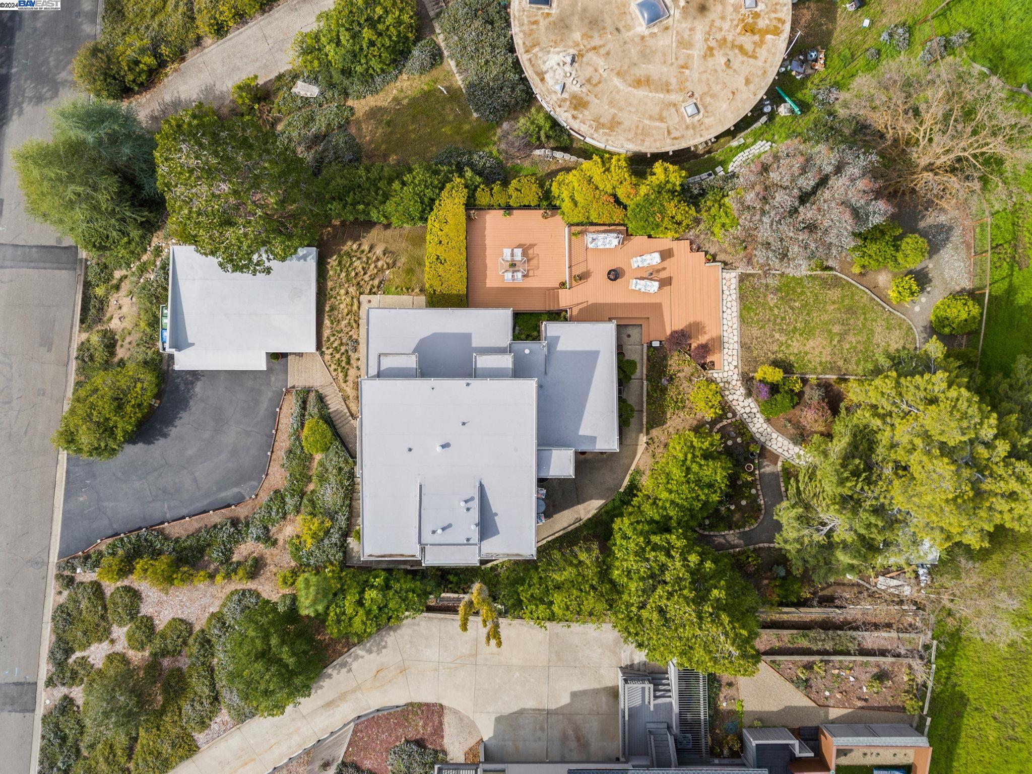 32 Pulido Court