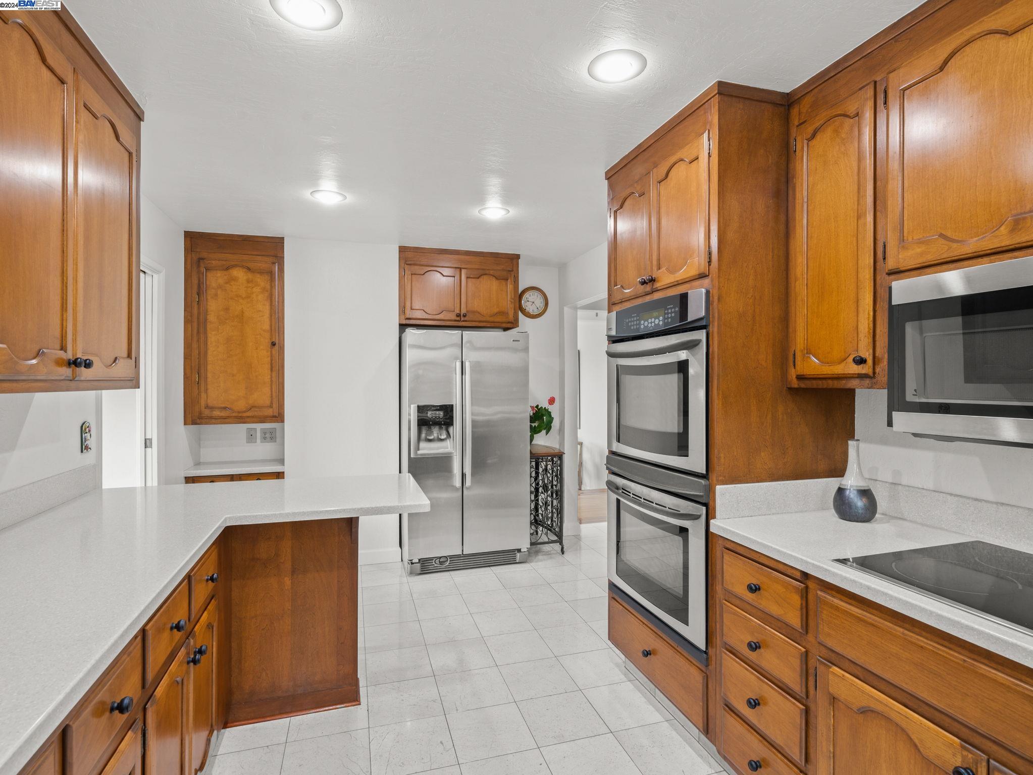 32 Pulido Court