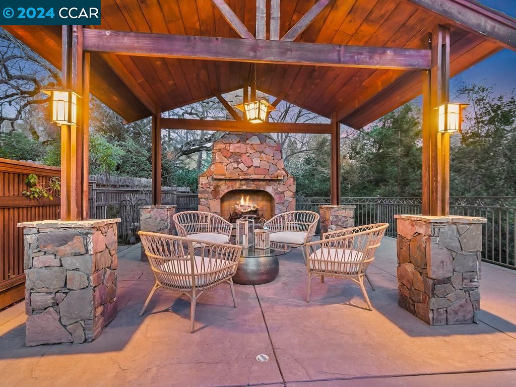 1224 Upper Happy Valley Rd