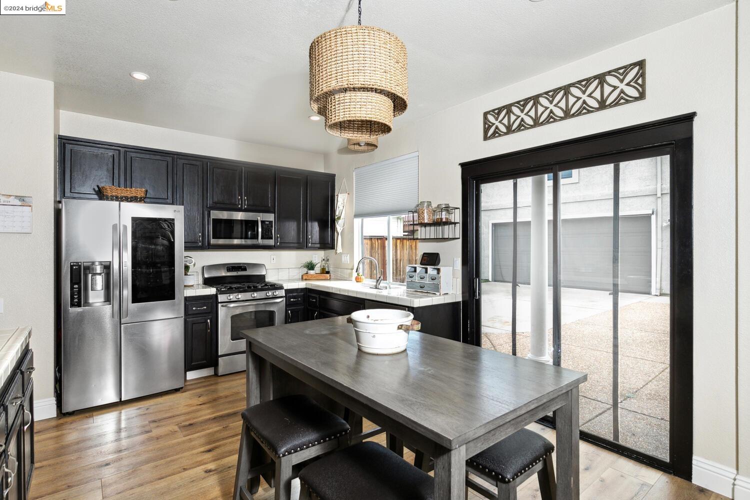 342 Chaucer Dr