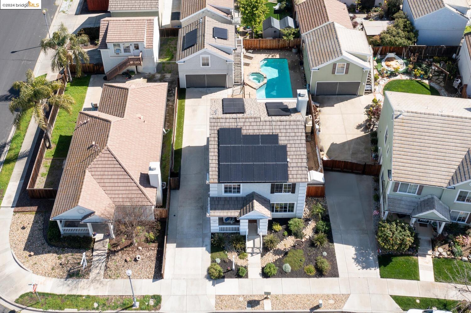 342 Chaucer Dr
