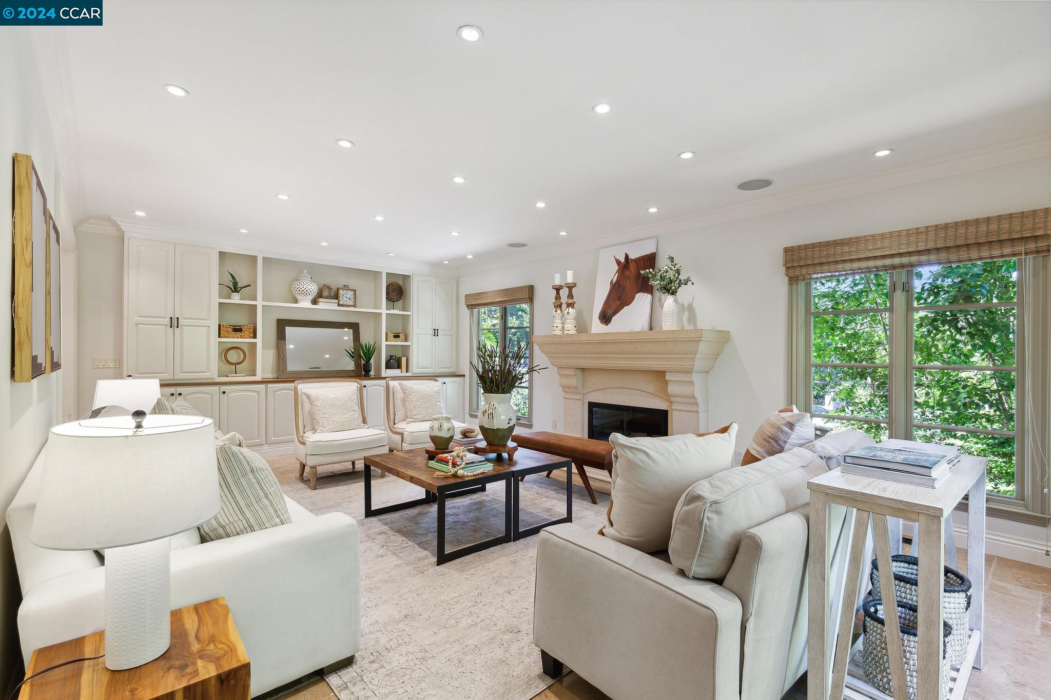 32 Crest Rd