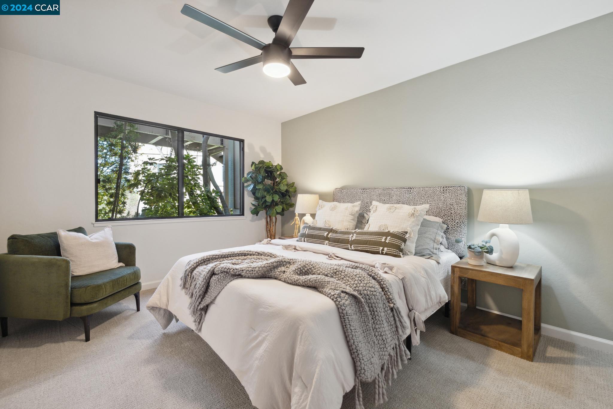 3580 Rossmoor Pkwy # 4