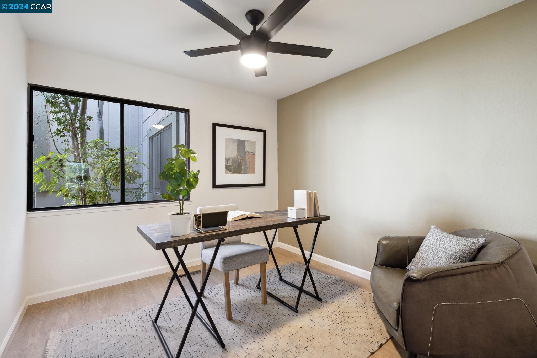 3580 Rossmoor Pkwy # 4