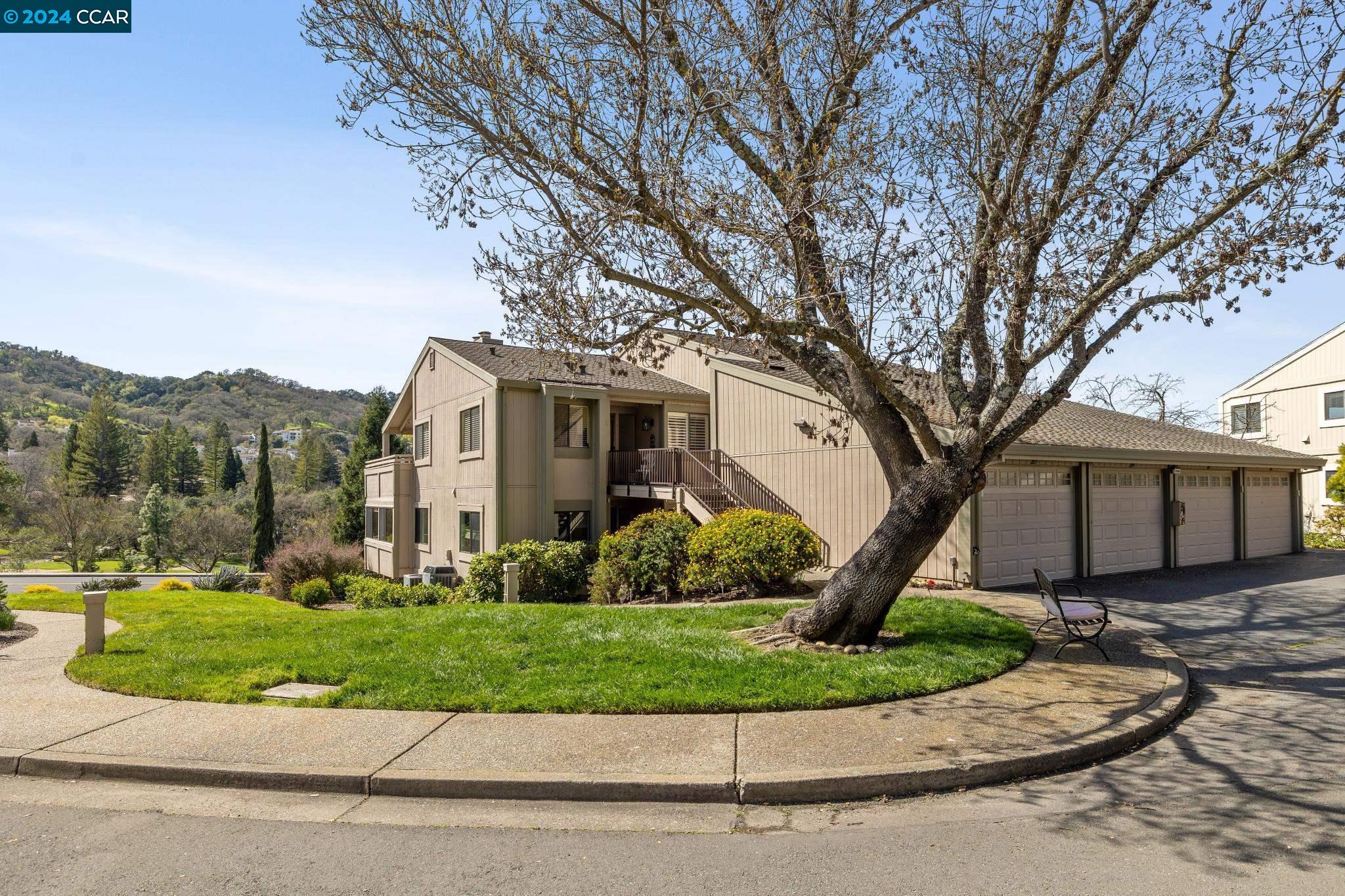 3580 Rossmoor Pkwy # 4