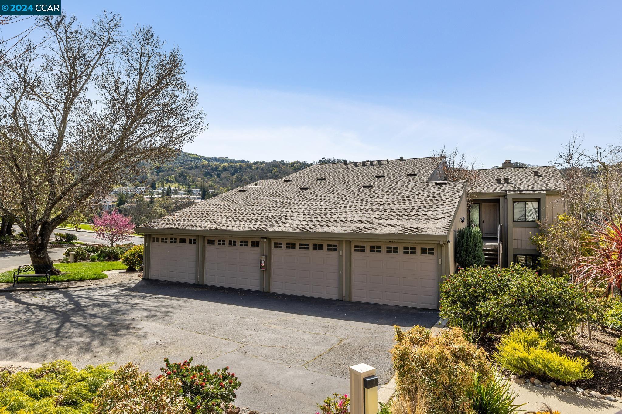 3580 Rossmoor Pkwy # 4