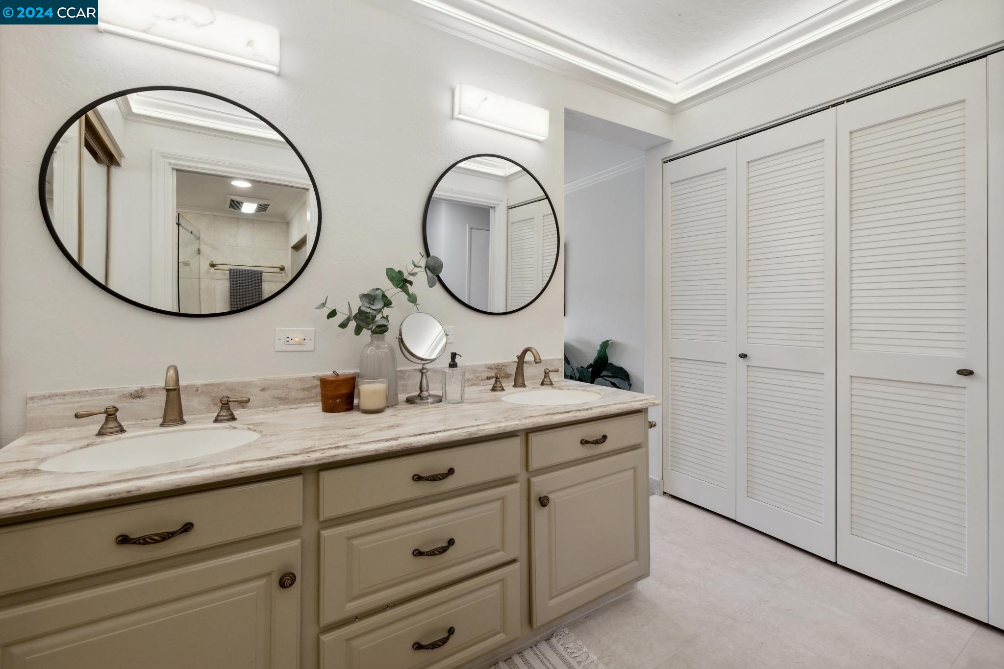 3580 Rossmoor Pkwy # 4